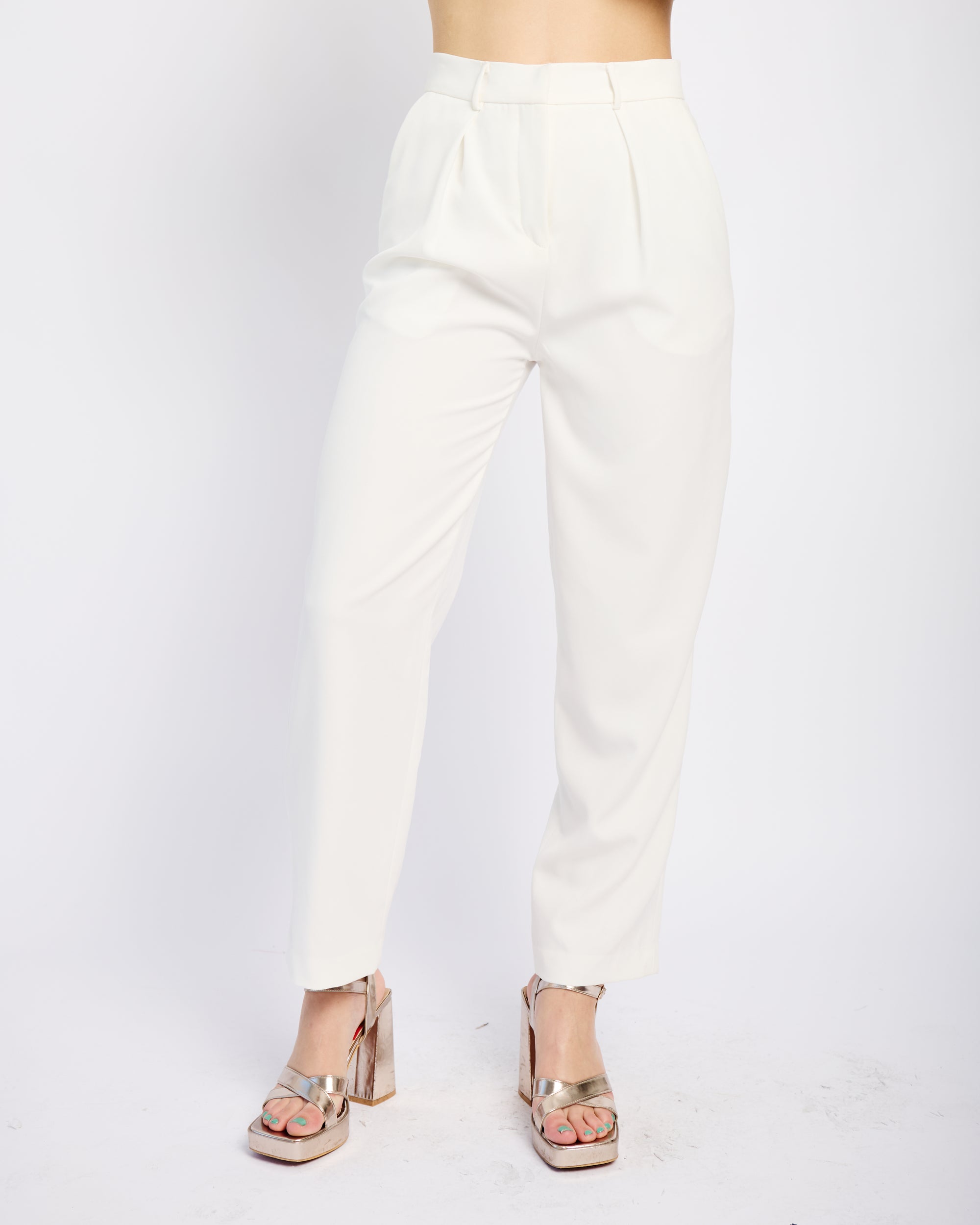 Tailored Tapered Leg Pants in Milk