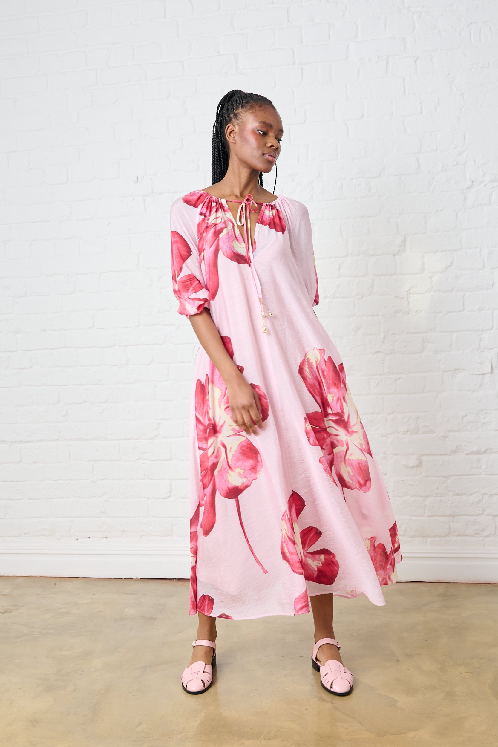 The Maxi Flow Tunic in Soft Bloom