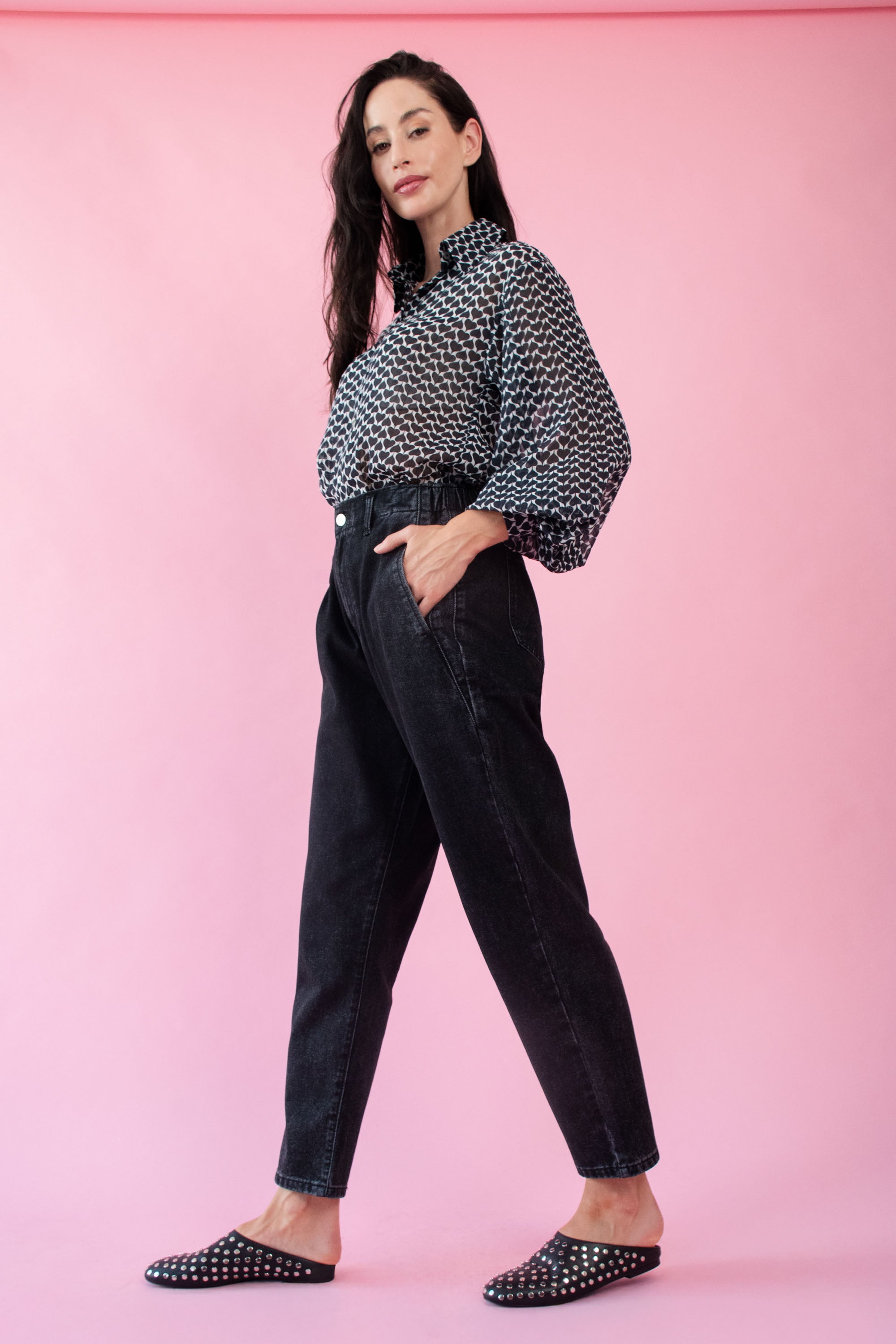 The Mom Jean in Black