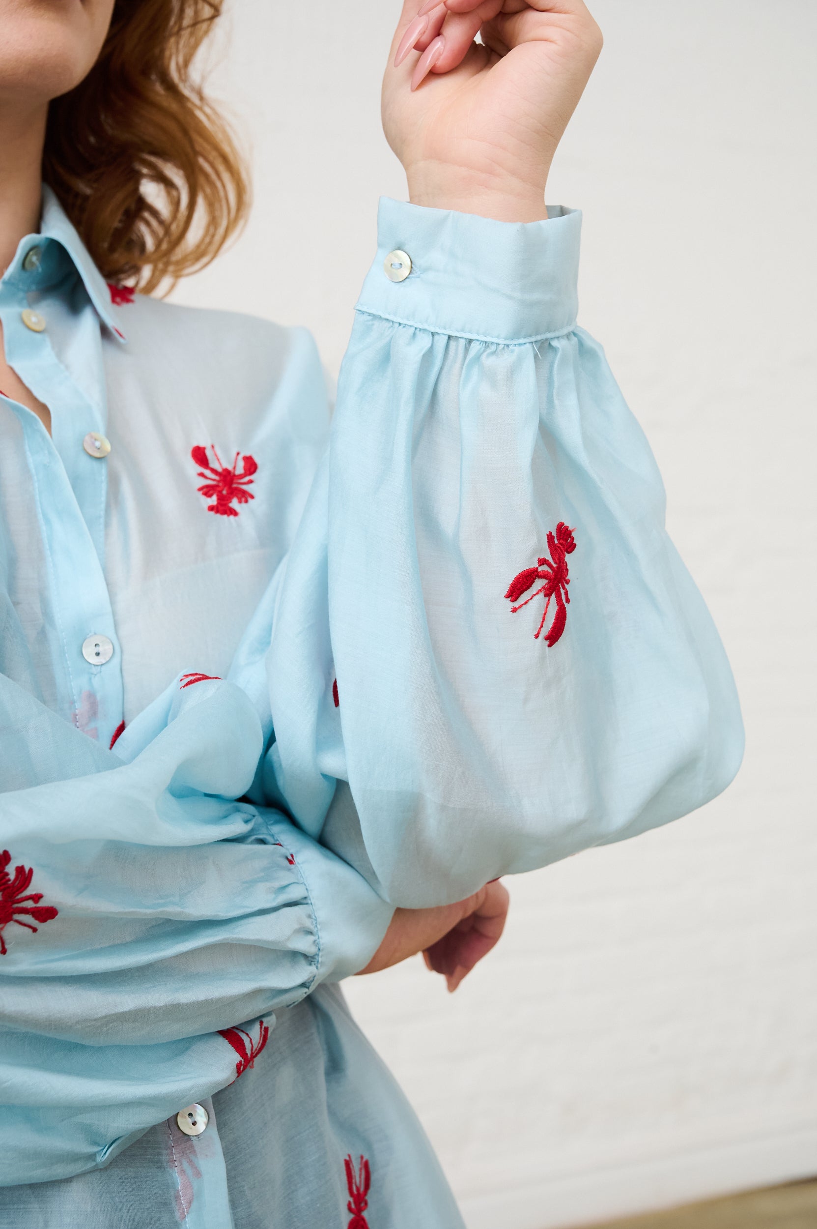 Bellow Sleeve Shirt in Embroidered Lobster