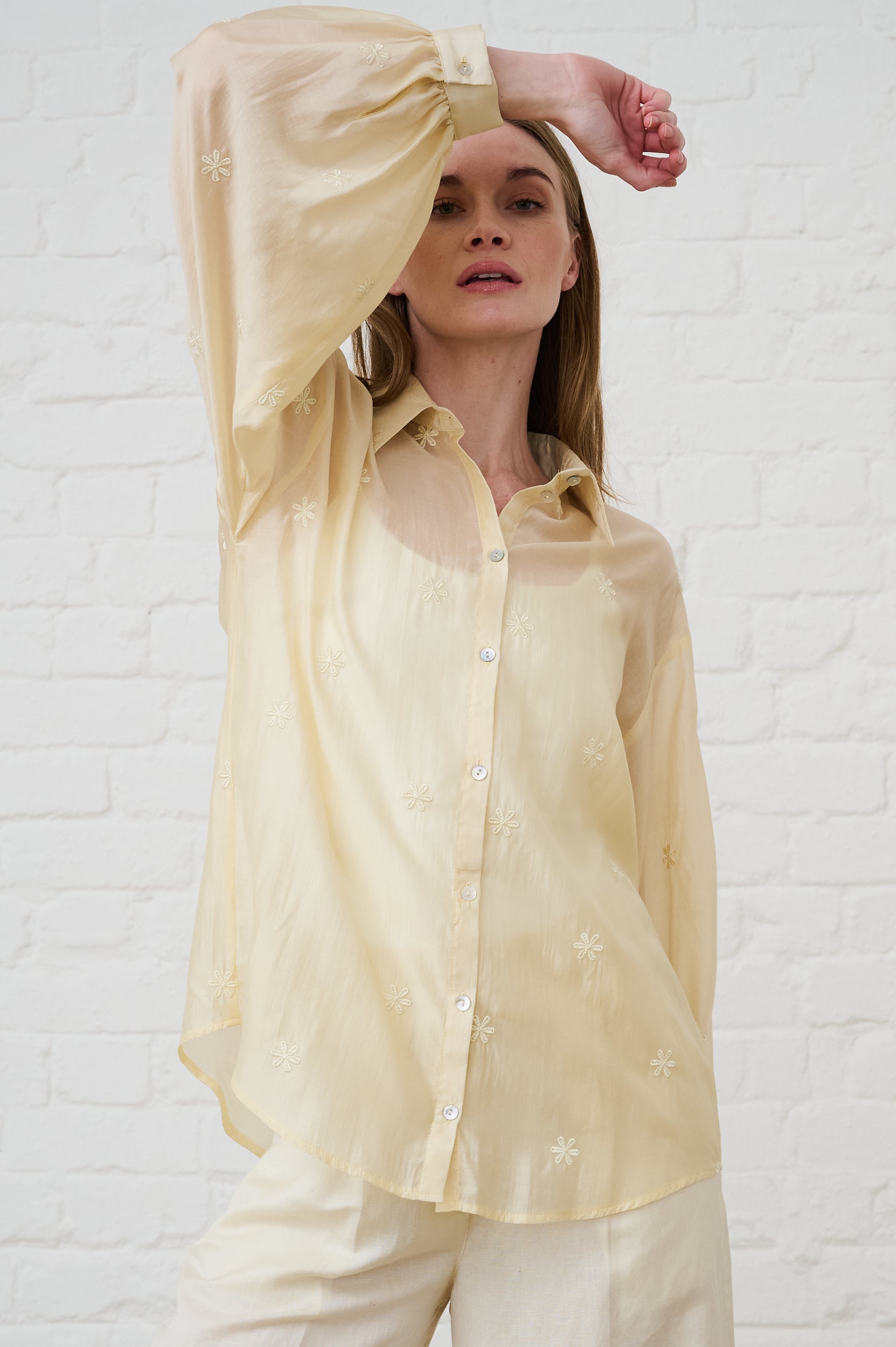 Bellow Sleeve Shirt in Butter Flower