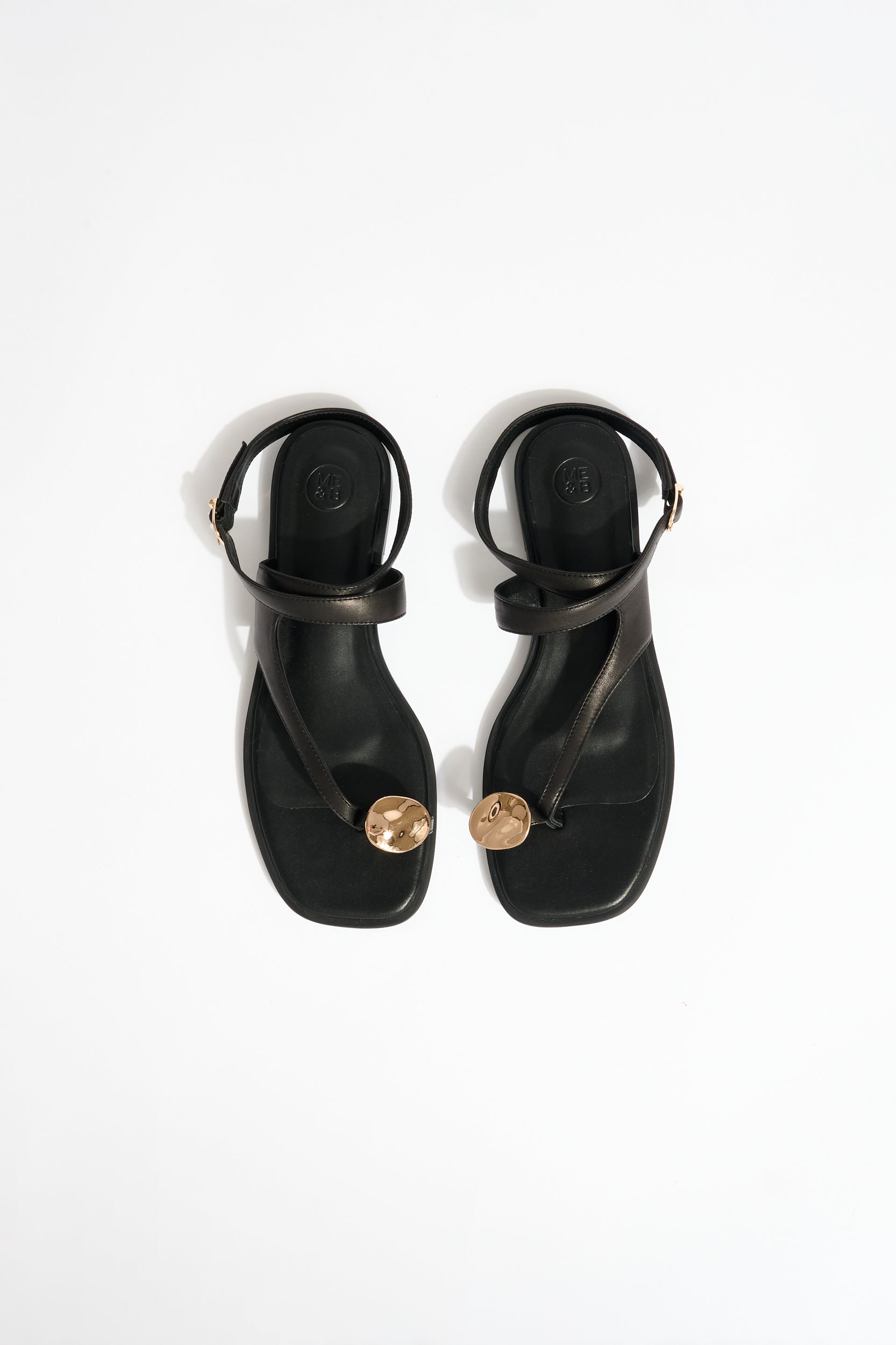 Luxe Crossover Sandal in Black