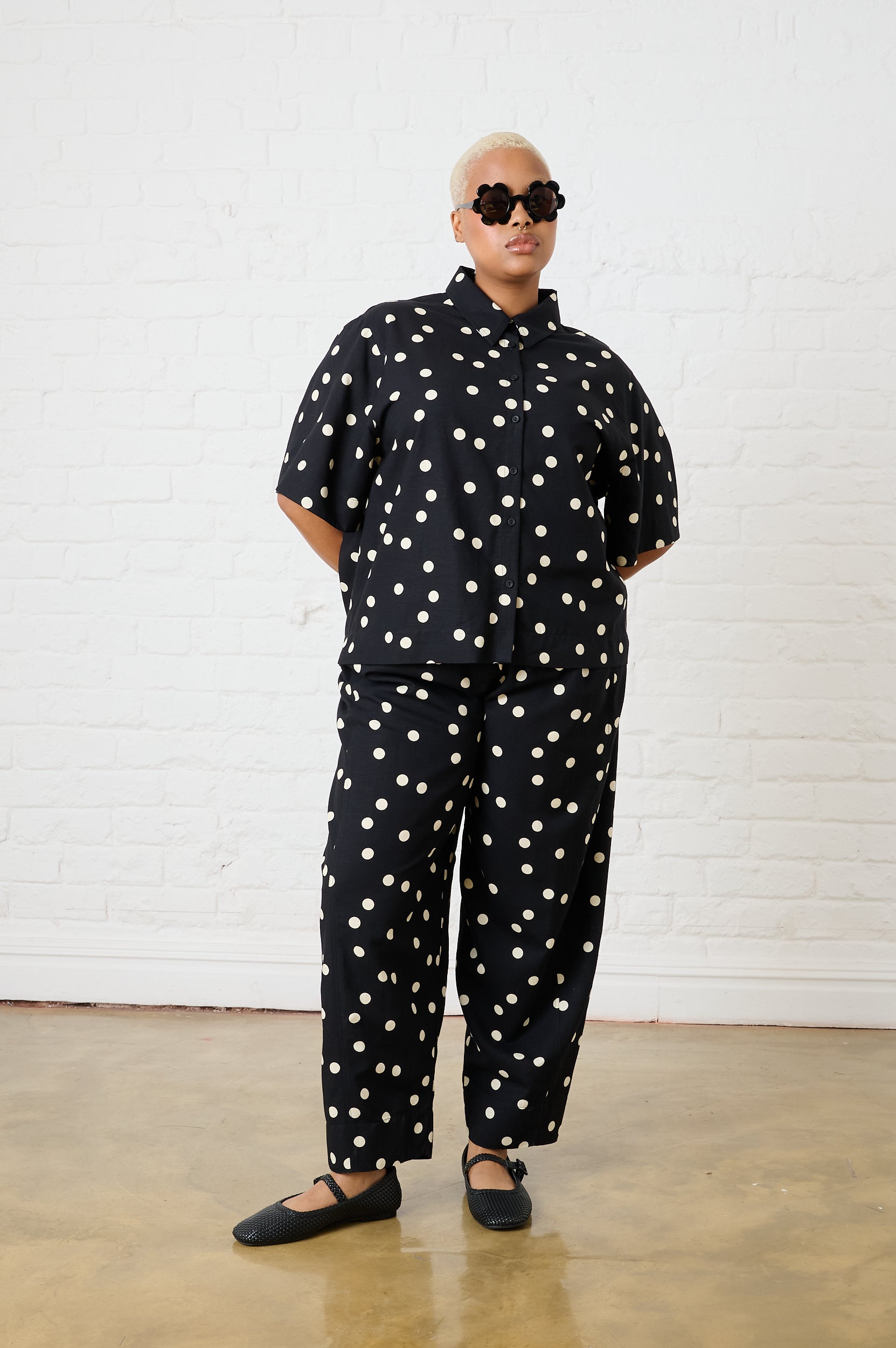 Tencel Twill Boxy Shirt in Black Spot