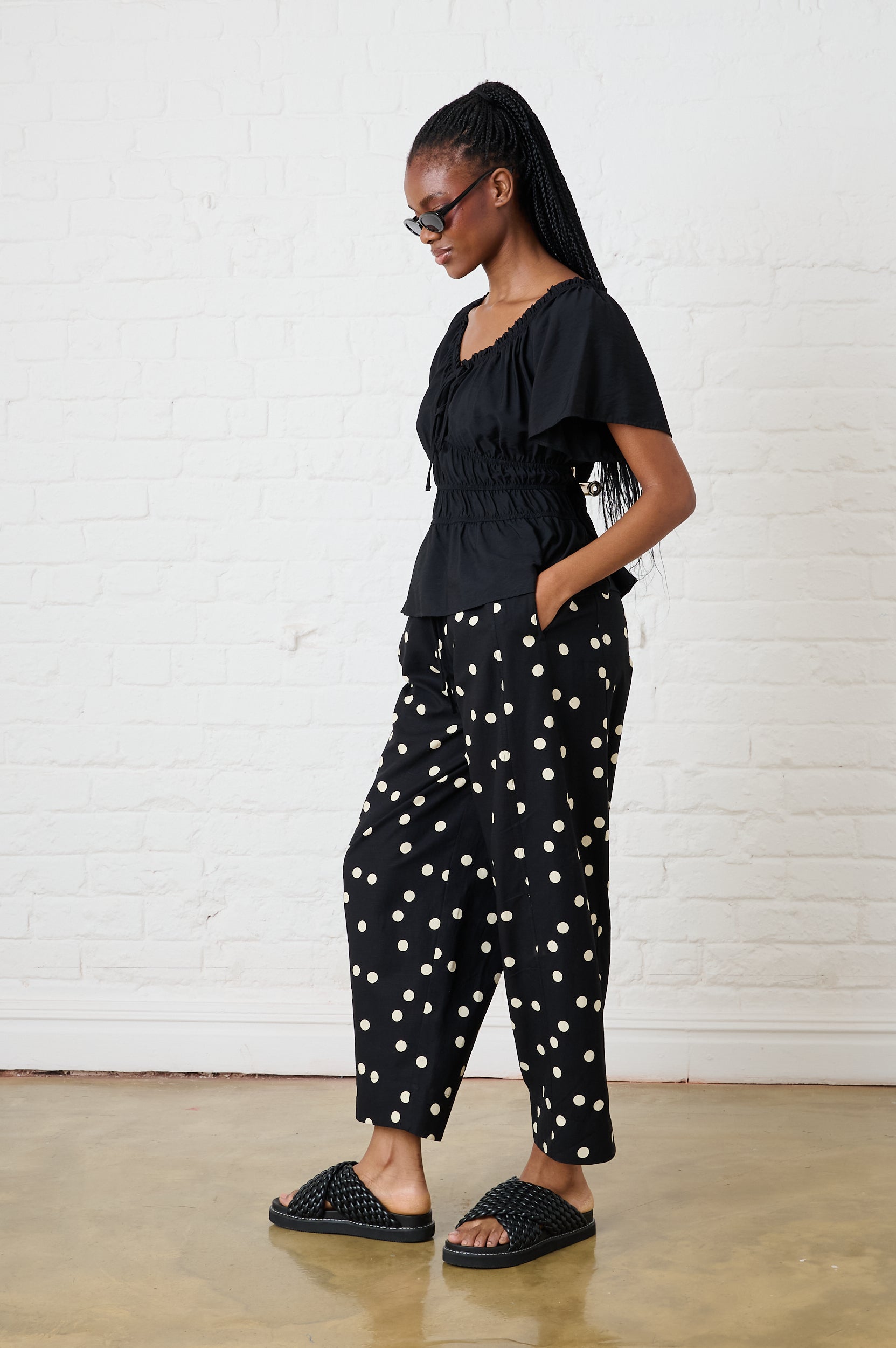 Tencel Twill Barrel Leg in Black Spot