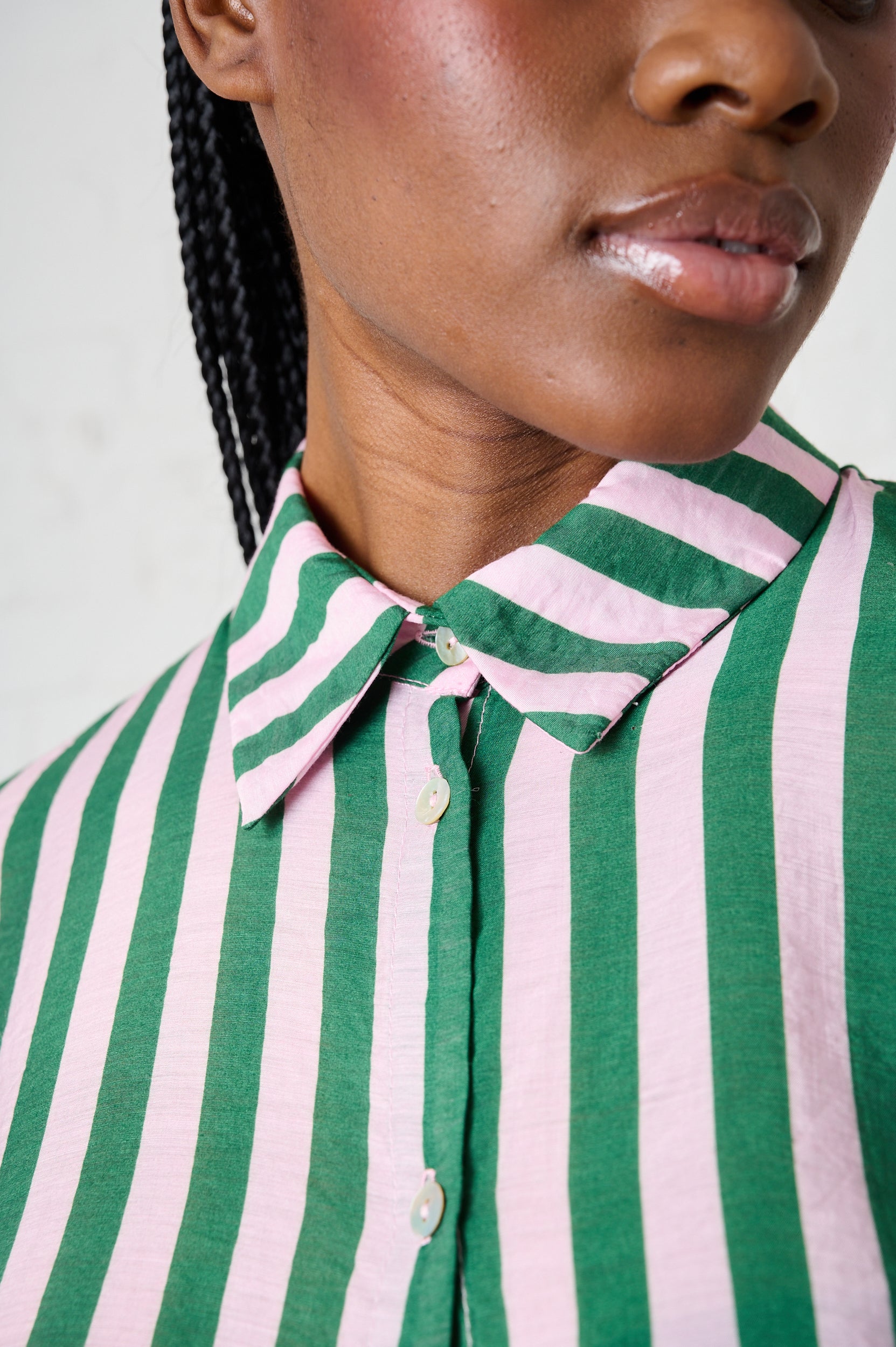 Bellow Sleeve Shirt in Green/Soft Pink Stripe