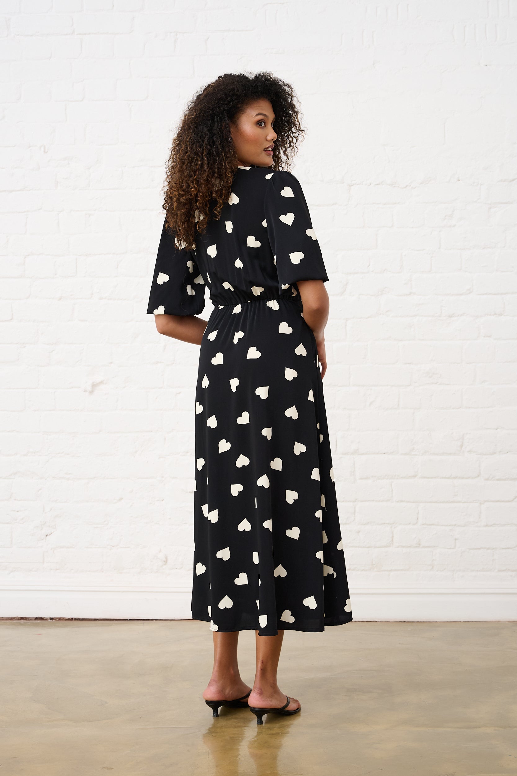 Black and White Heart Wrap Dress – Me&B