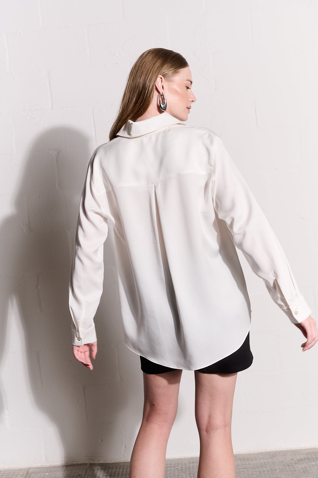 The Essential Shirt in Milk