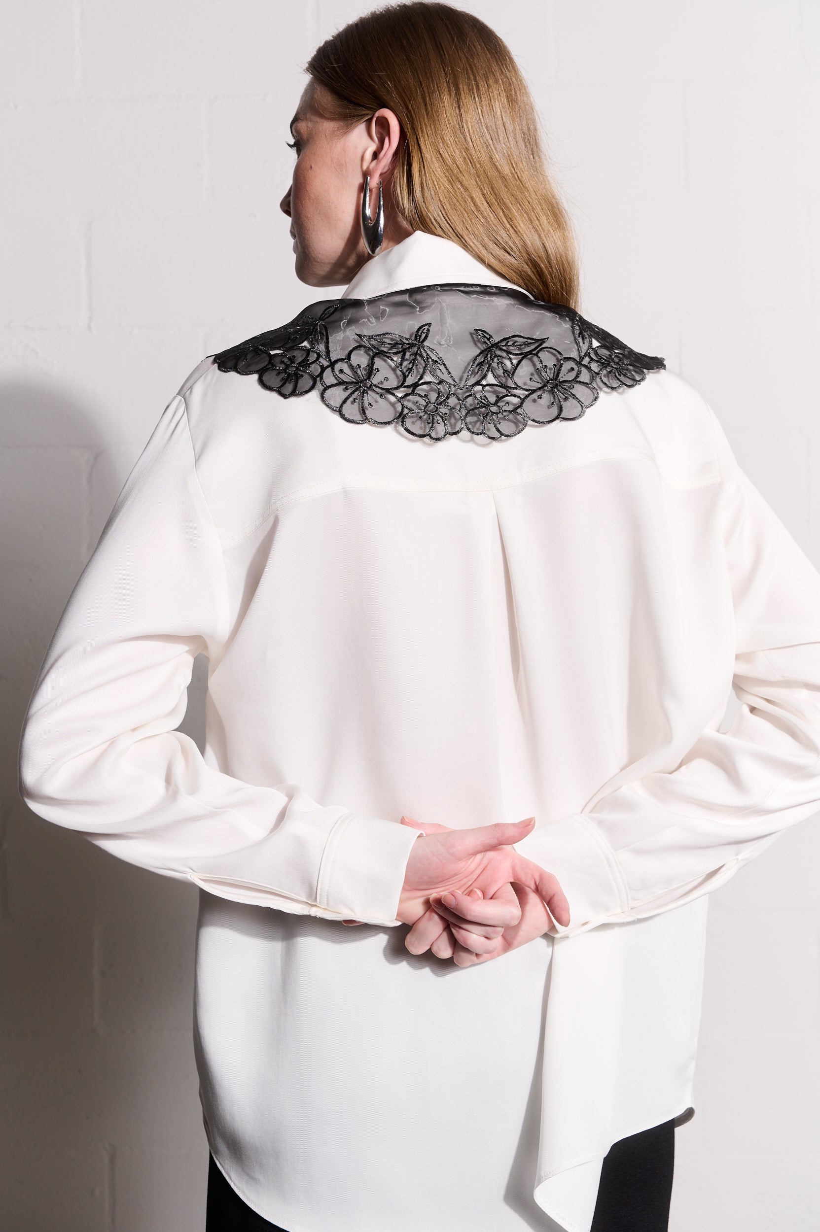 Detachable Lace Collar in Black