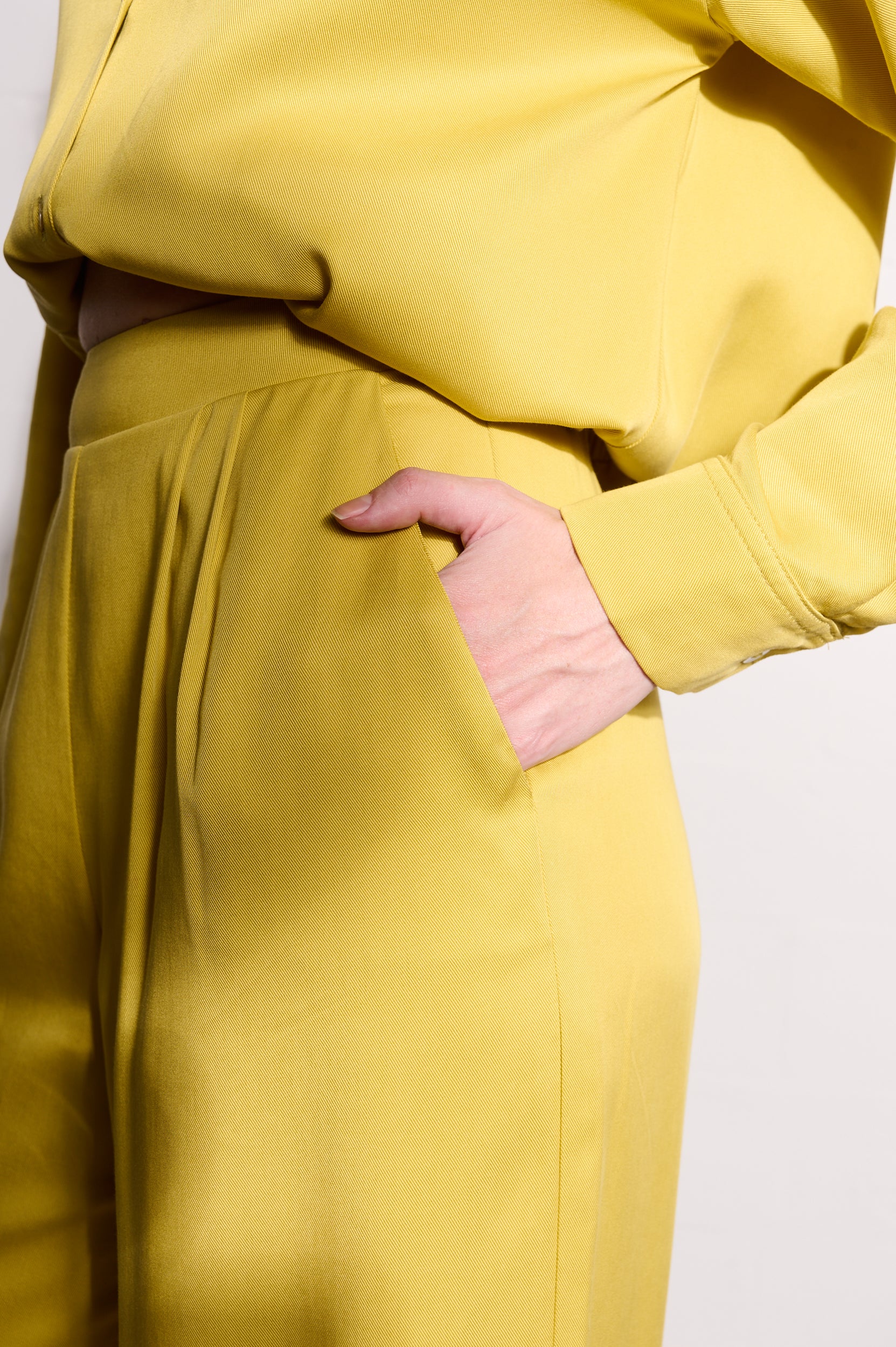 Flat Front Wide Leg Pants in Chartreuse