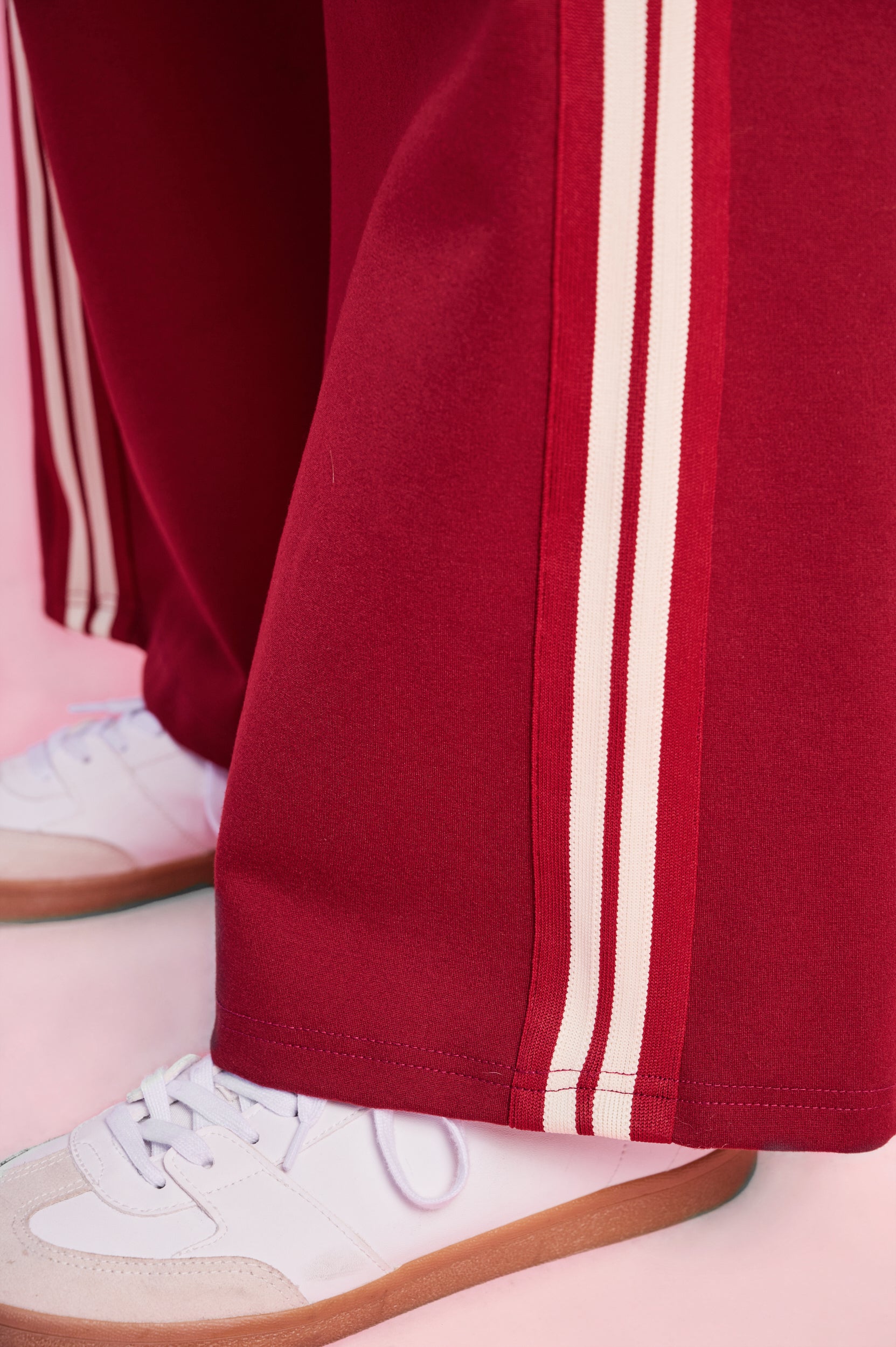 Ponti Pant with Contrast Rib in Burgundy/Milk