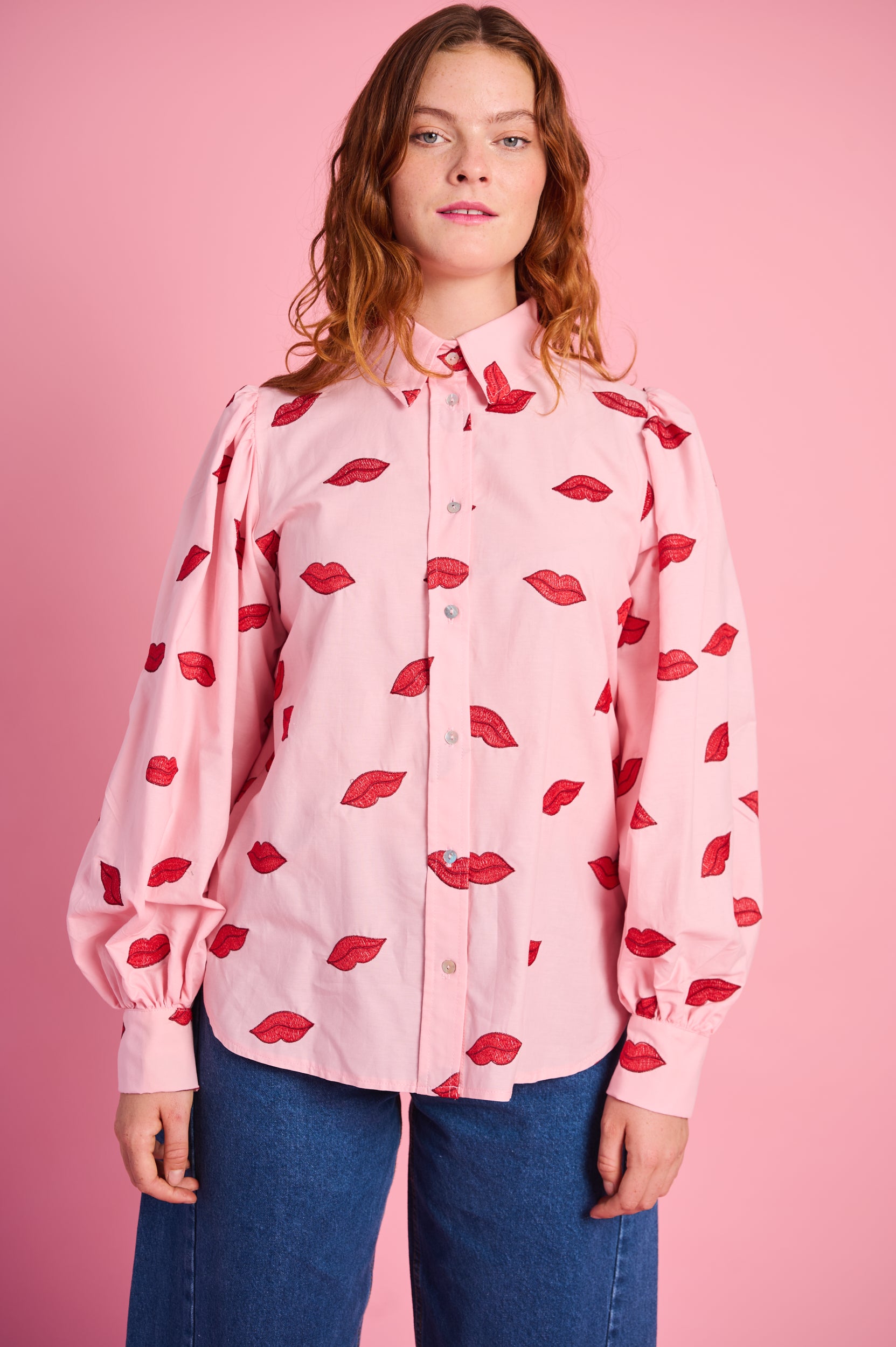 The Essential Shirt with Embroidered Lips