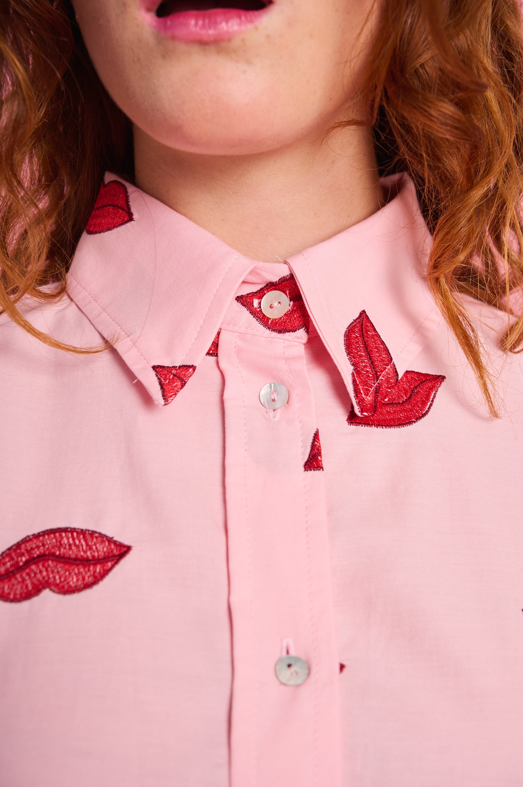 The Essential Shirt with Embroidered Lips