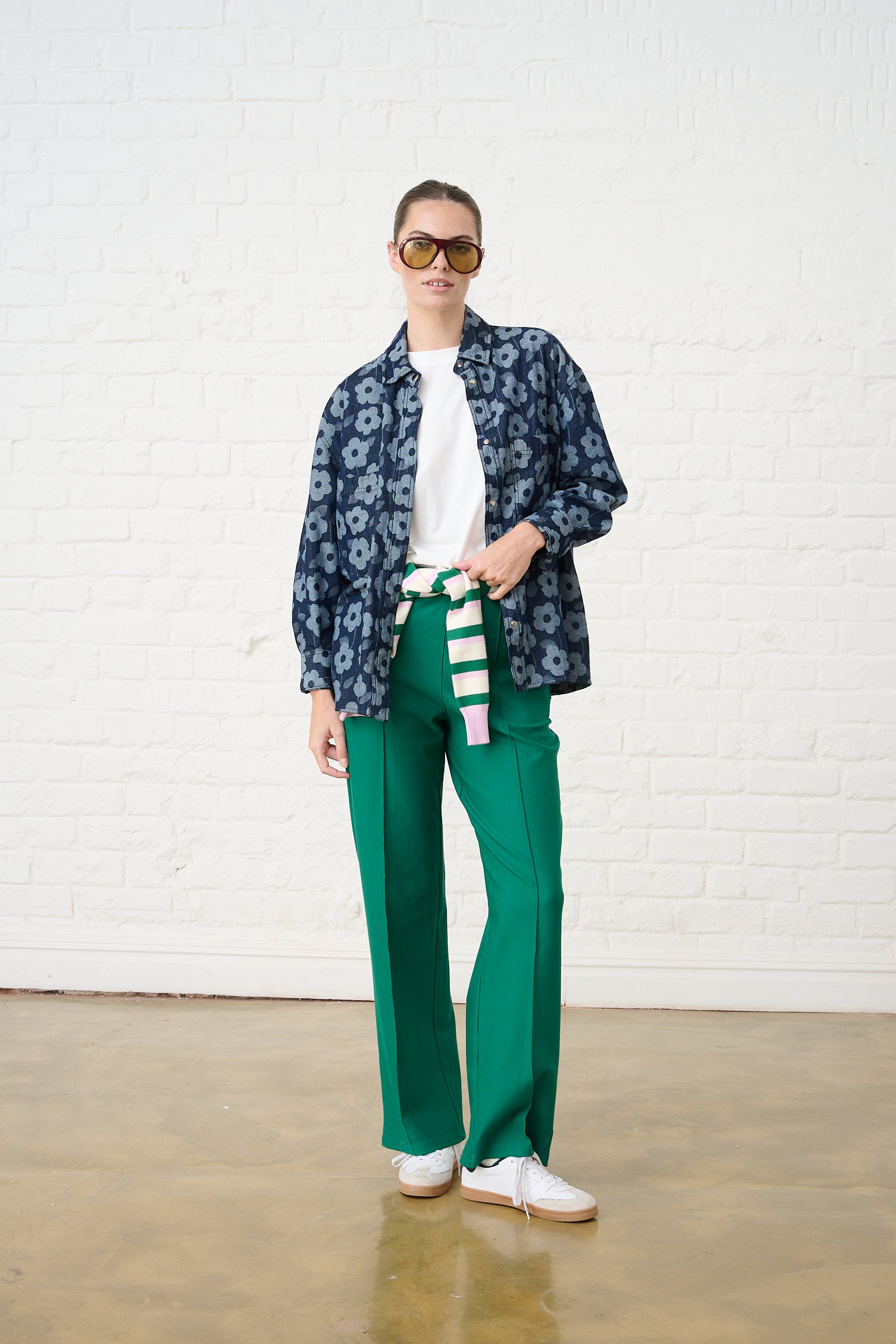 Ponti Pin Tuck Pant in Green Me&B Ponti Pin Tuck Pant in Green Me&B