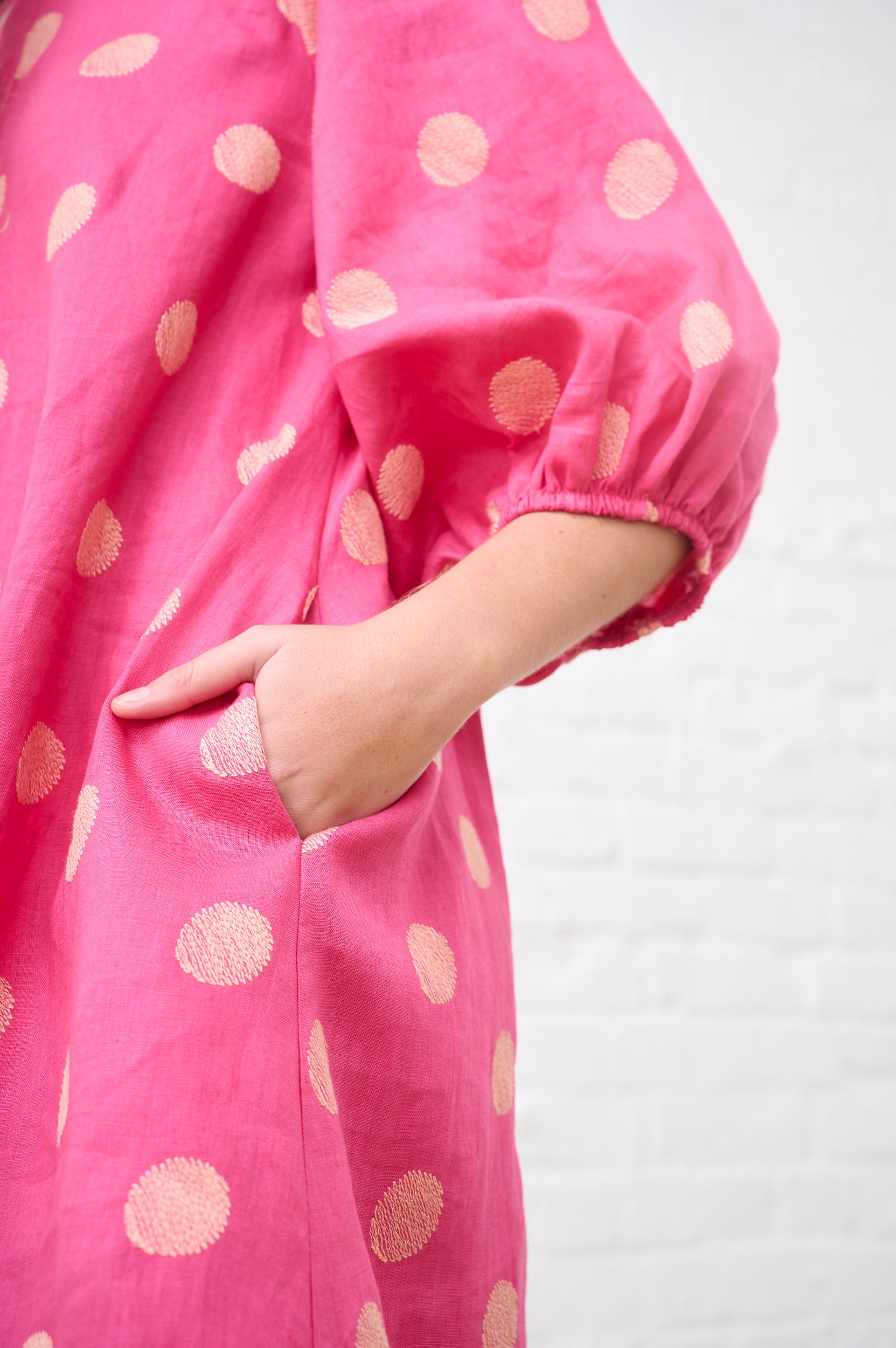 The XO dress in Spot linen