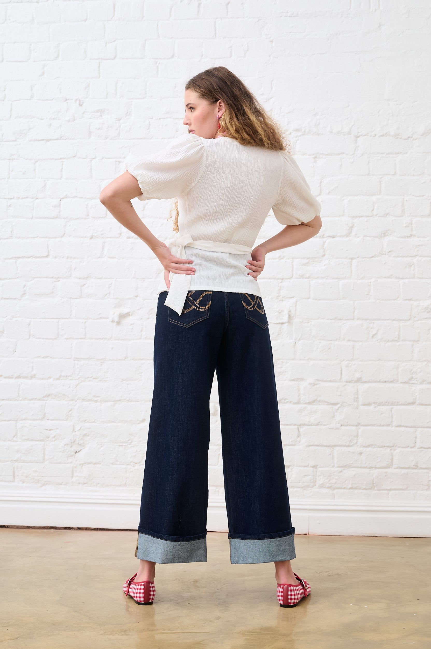 Wrap Top in Milk Crinkle