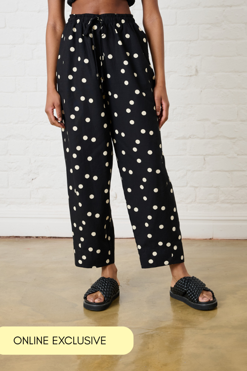 Tencel Twill Barrel Leg in Black Spot