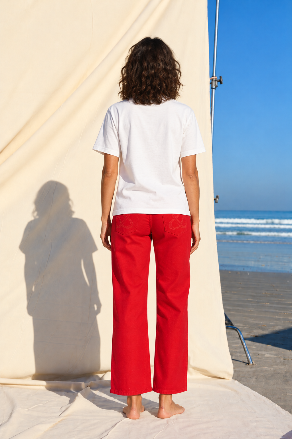 White oversized  T-shirt with two red crotched fish
