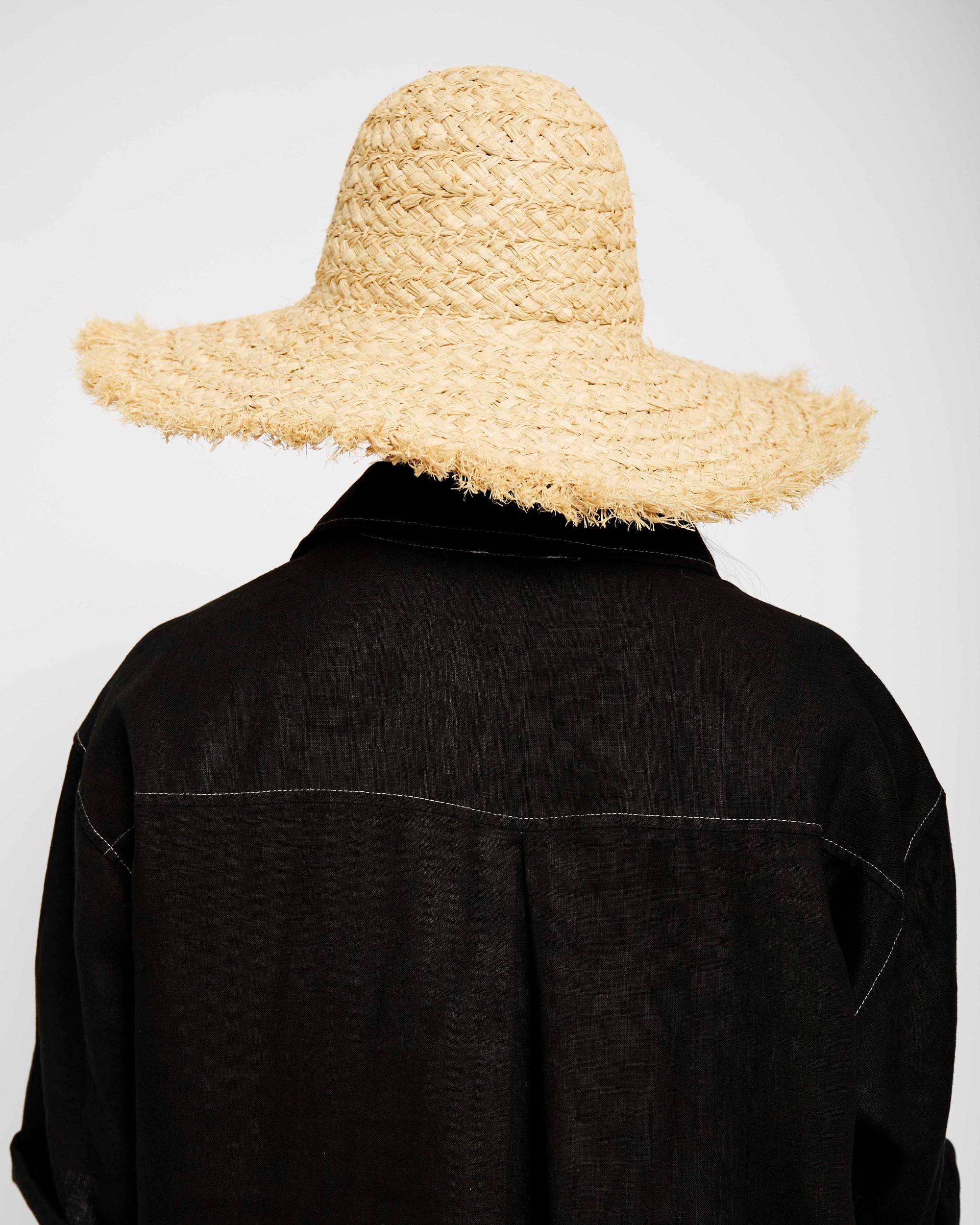 Big Straw Hat in Natural - Me&B