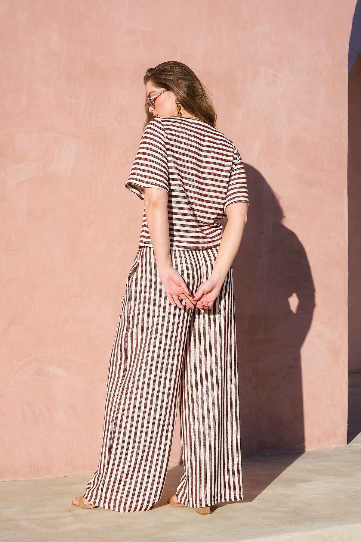 Knitted stripe tee in Choc and Milk