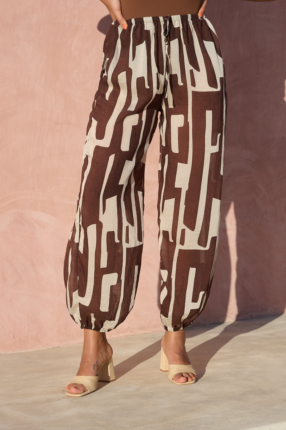Ballon shape Harem pant in ChocBanana
