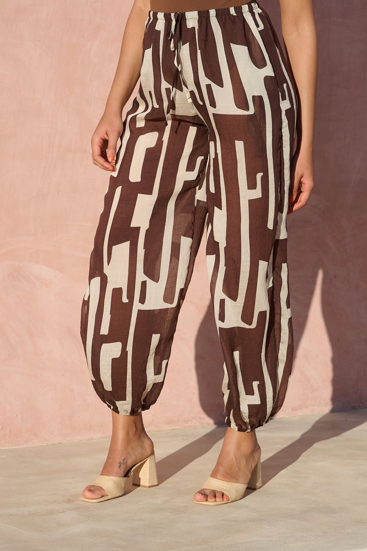 Ballon shape Harem pant in ChocBanana