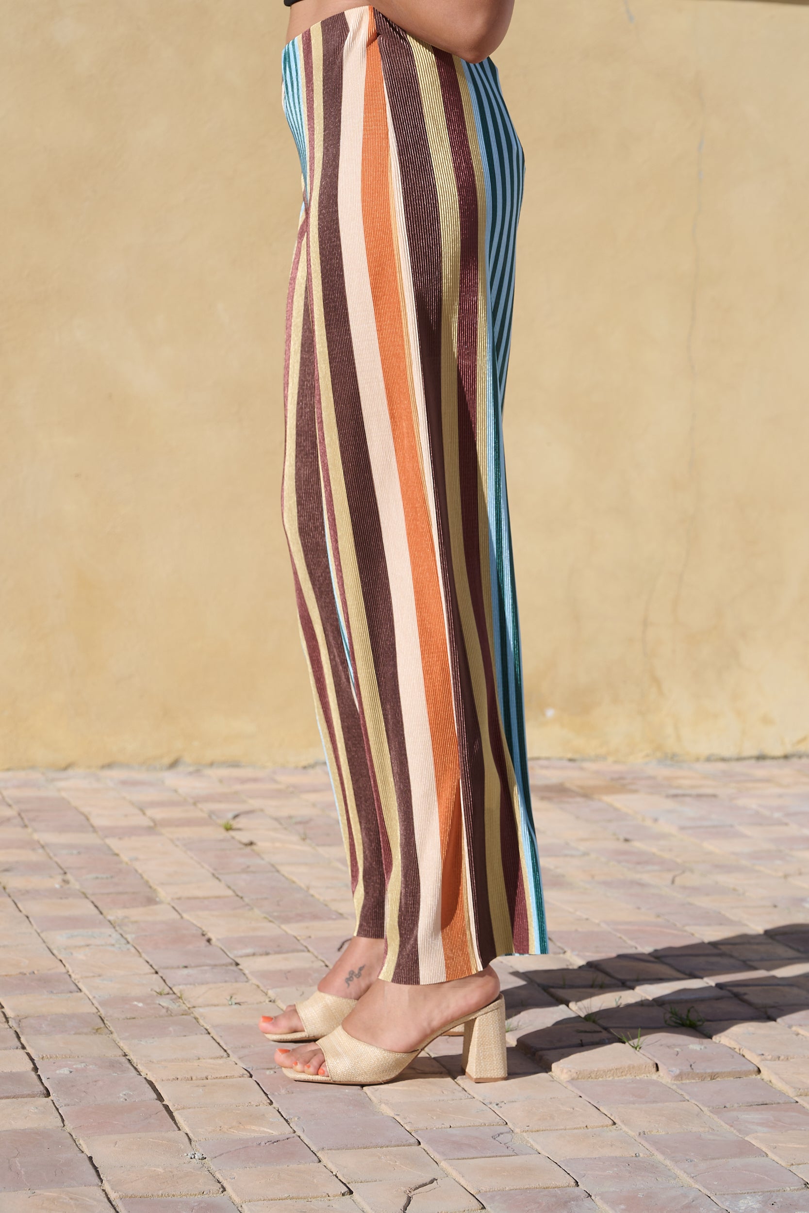 Straight Leg Plisse Pull on Pants