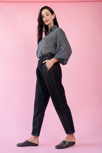 The Mom Jean in Black