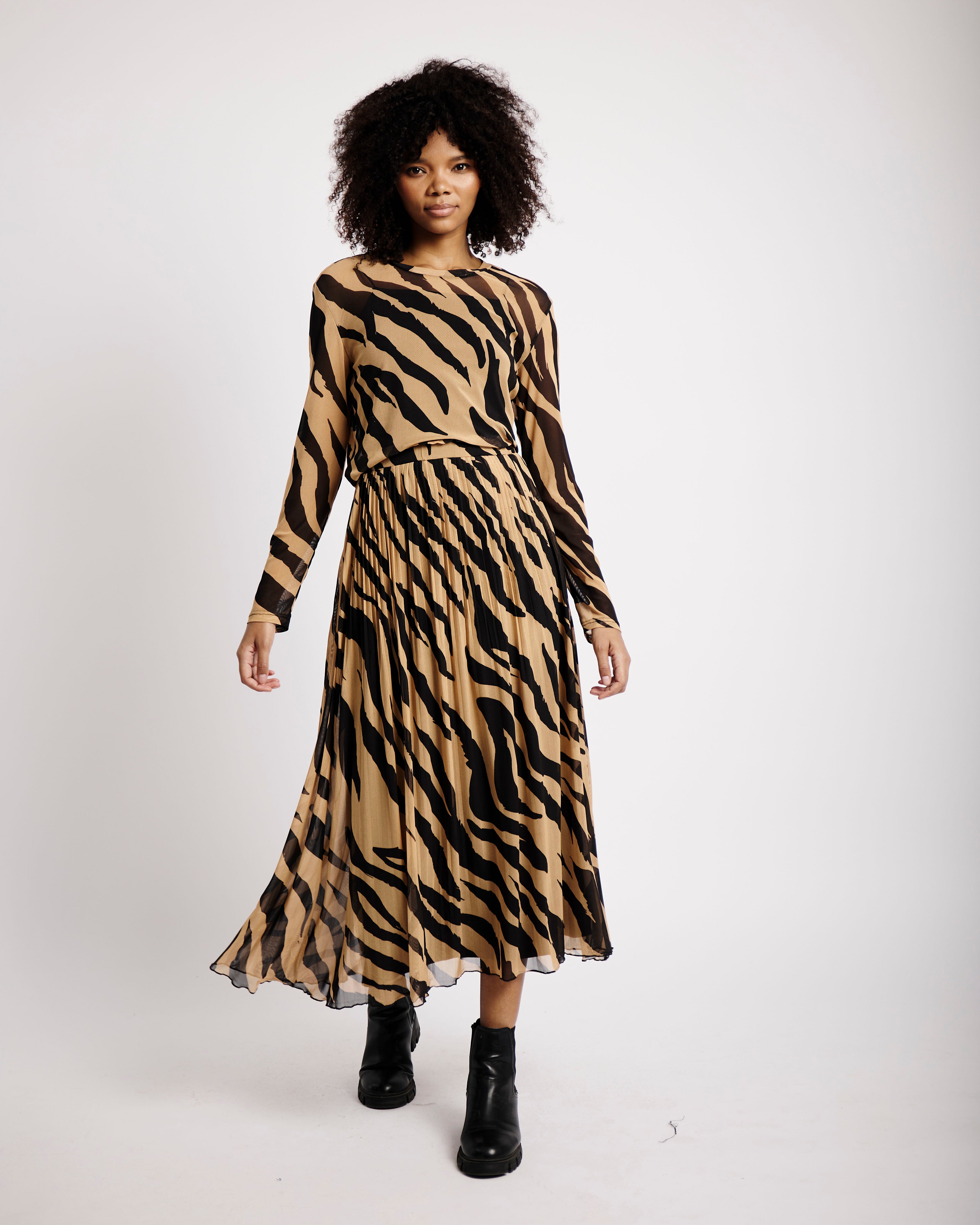 Pleated Mesh Skirt in Big Zebra - Me&B
