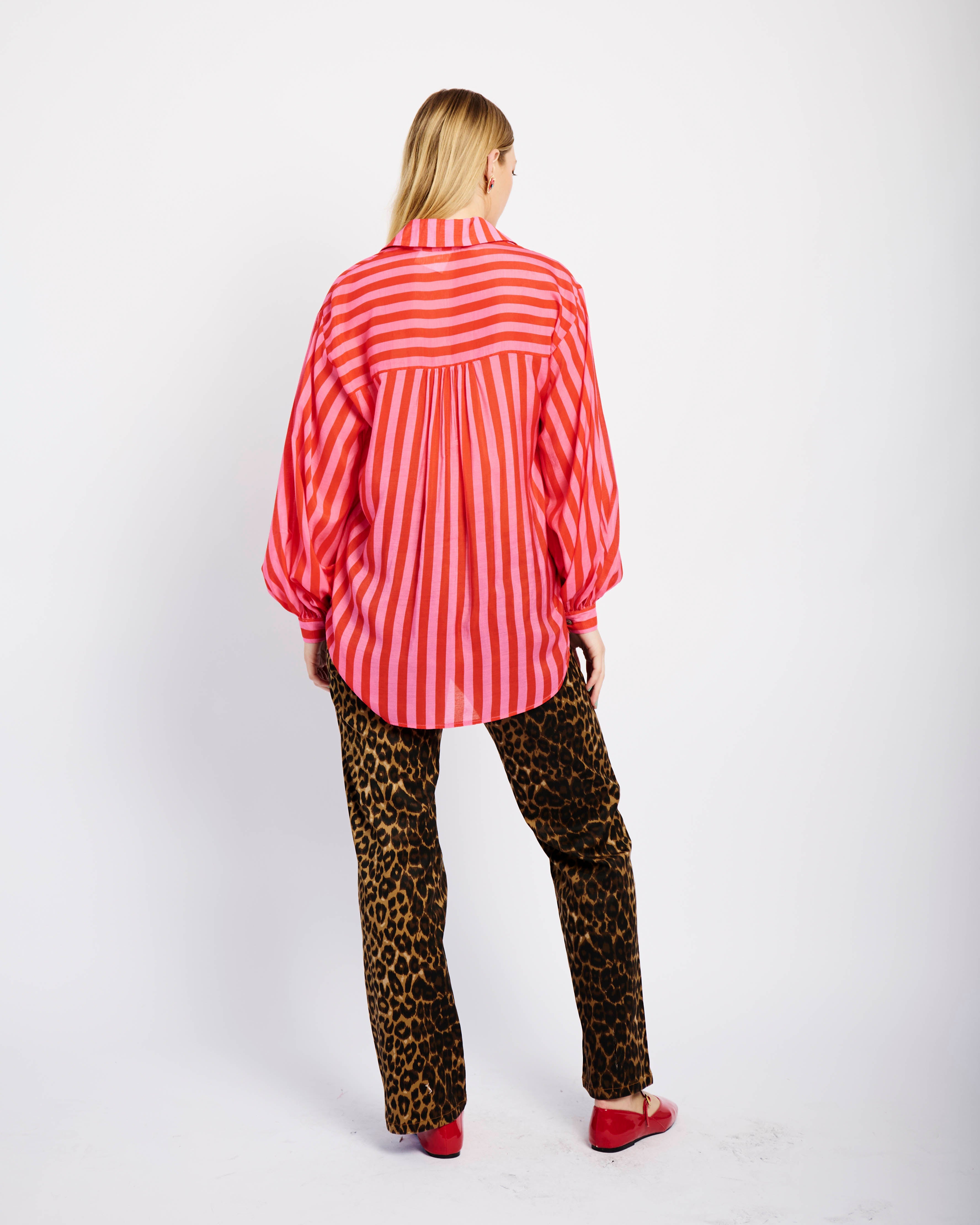 The Bellow Sleeve Shirt in Pink Red Stripe