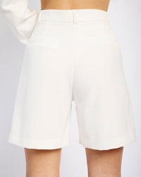 Tailored Pleat Front Short in Milk