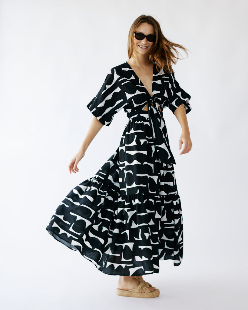 Me&B. Women's clothing. Black and white maxi dress. Patterned maxi dress. Summer cut out dress. Local Johannesburg Brand.