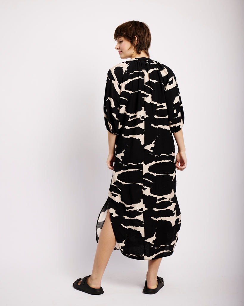 The Easy Tunic Dress in Black and Stone Animal - Me&B