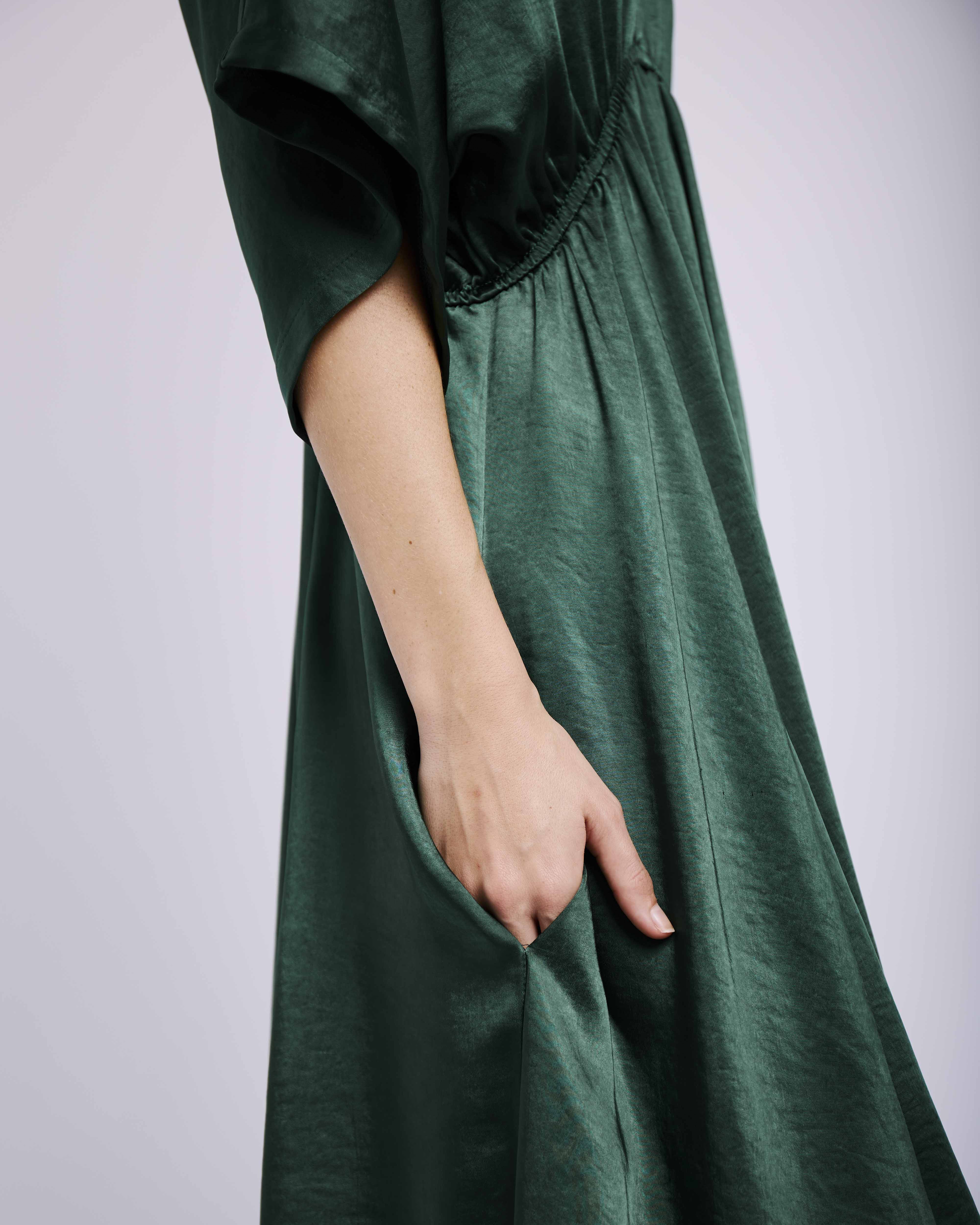 Joy Kaftan in Bottle Green