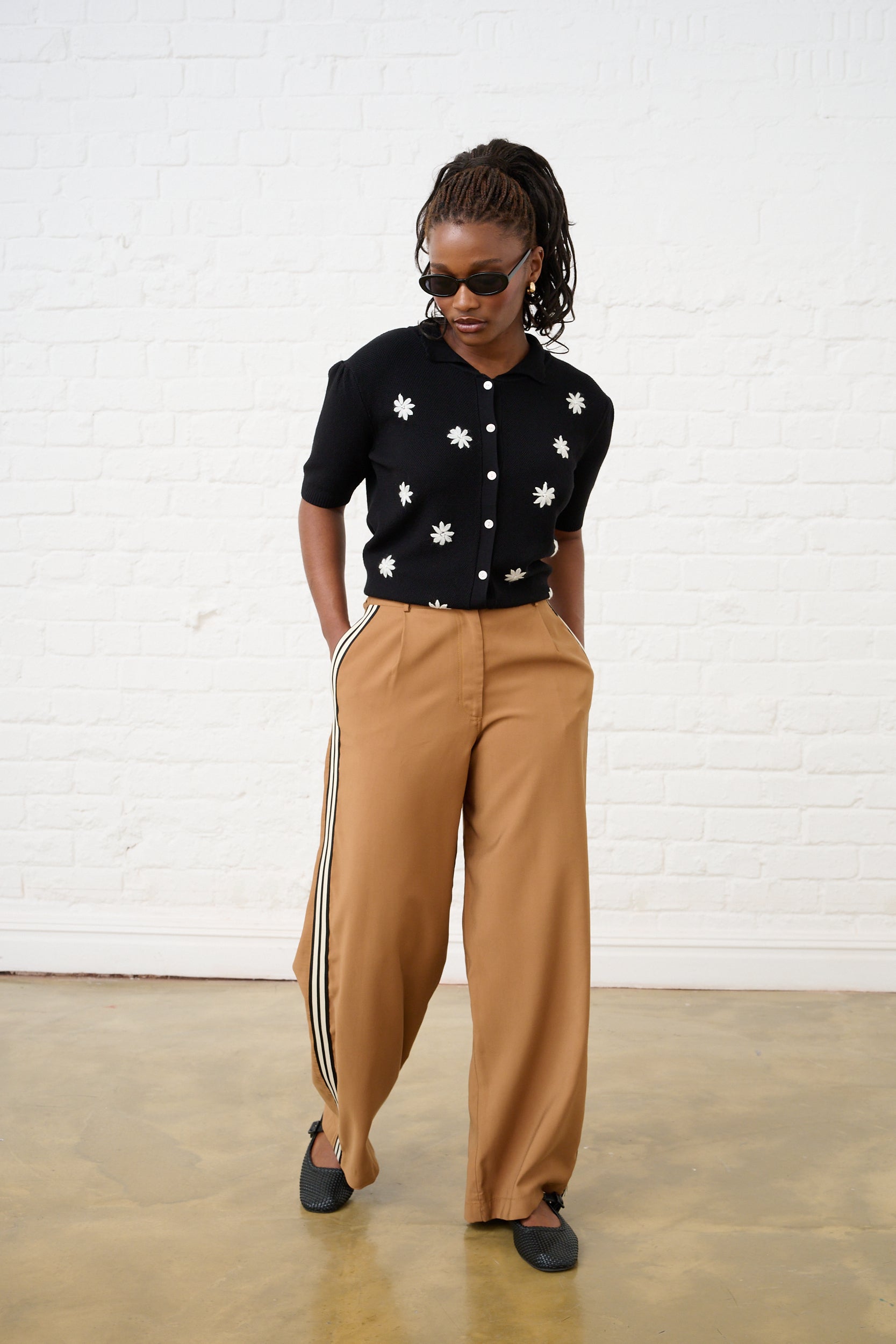 Wide Leg Pants with Tape in Camel