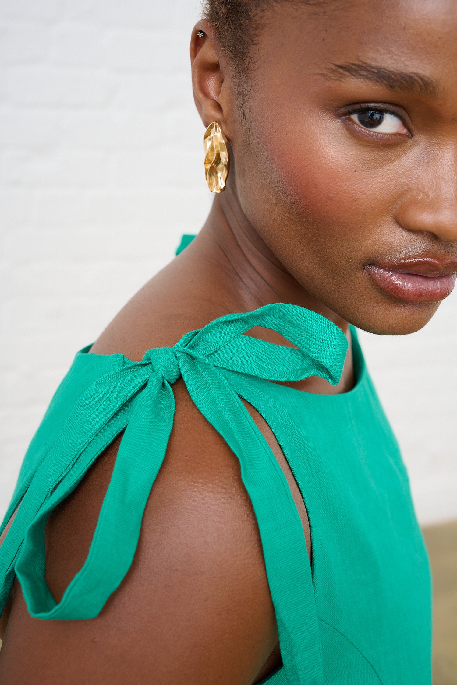 Peplum Panelled Top in Jade Linen – Me&B