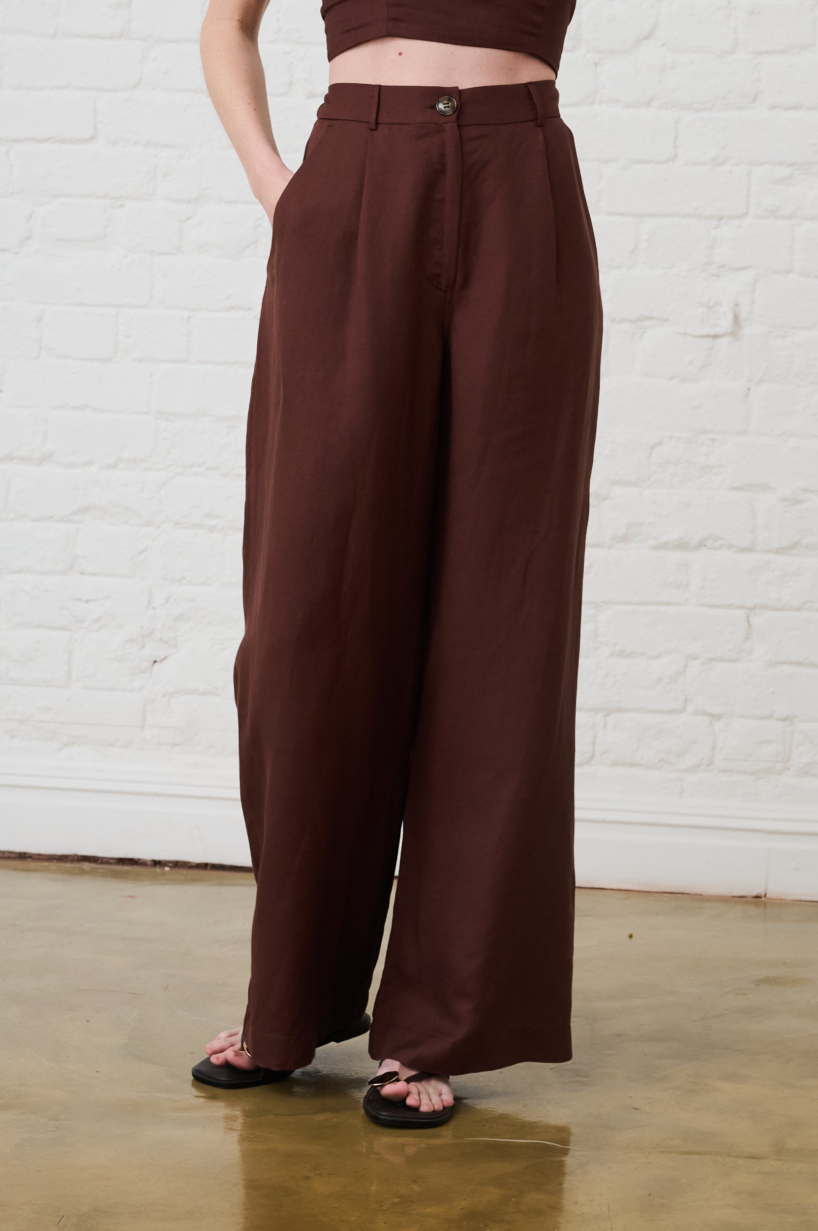 Linen Wide Leg Pants in Chocolate