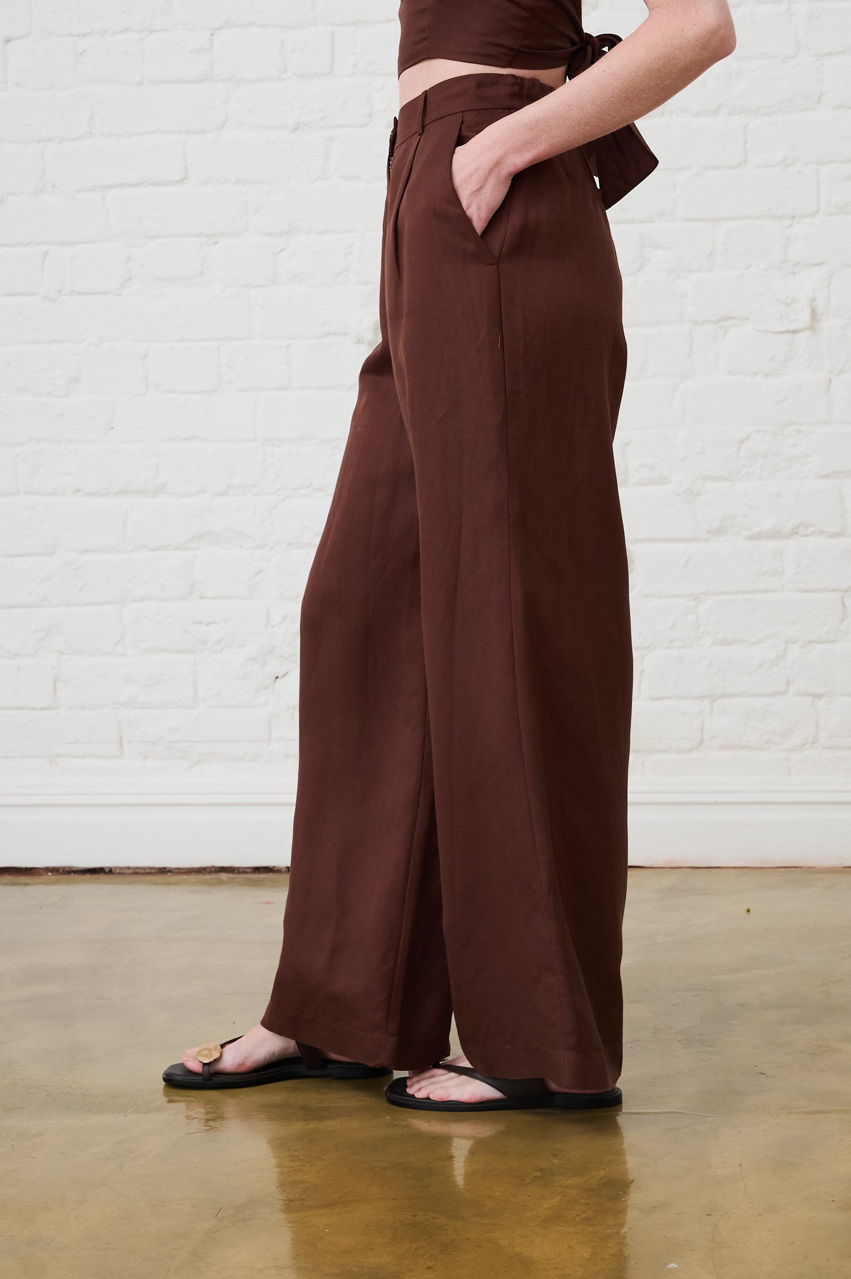 Linen Wide Leg Pants in Chocolate