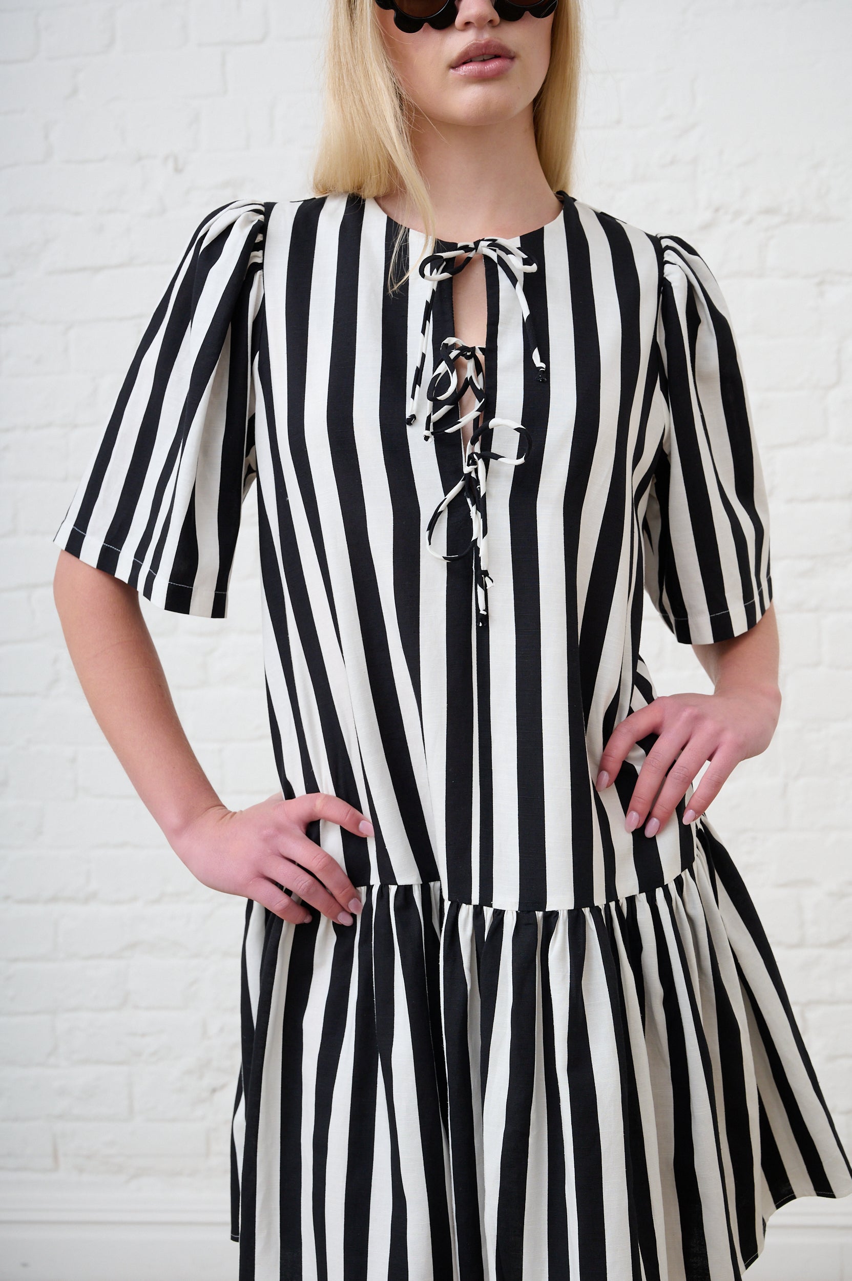 Tie Front Sack Dress in Black/White
