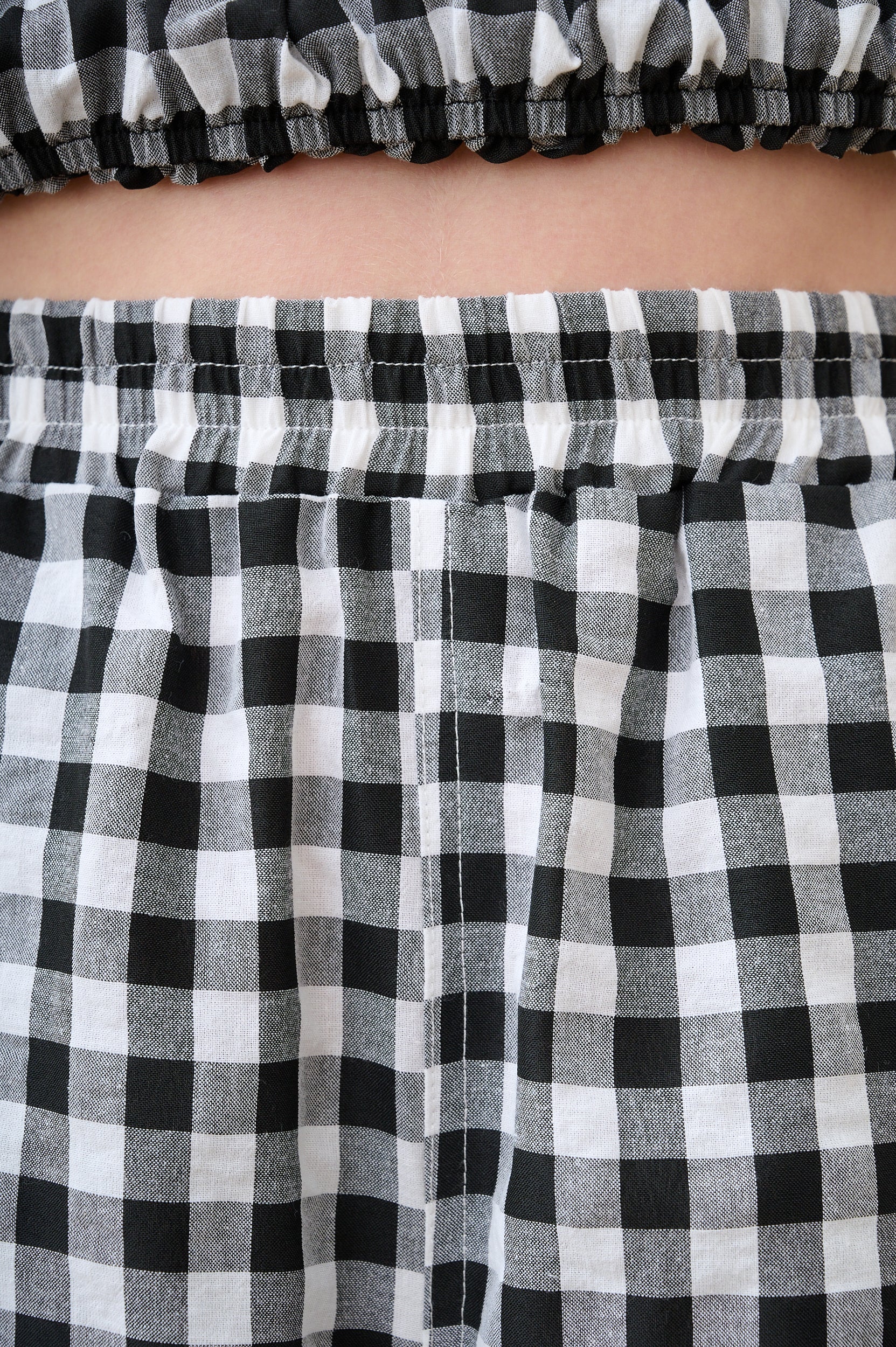 Elasticated Pants with Side Pockets in BW Gingham