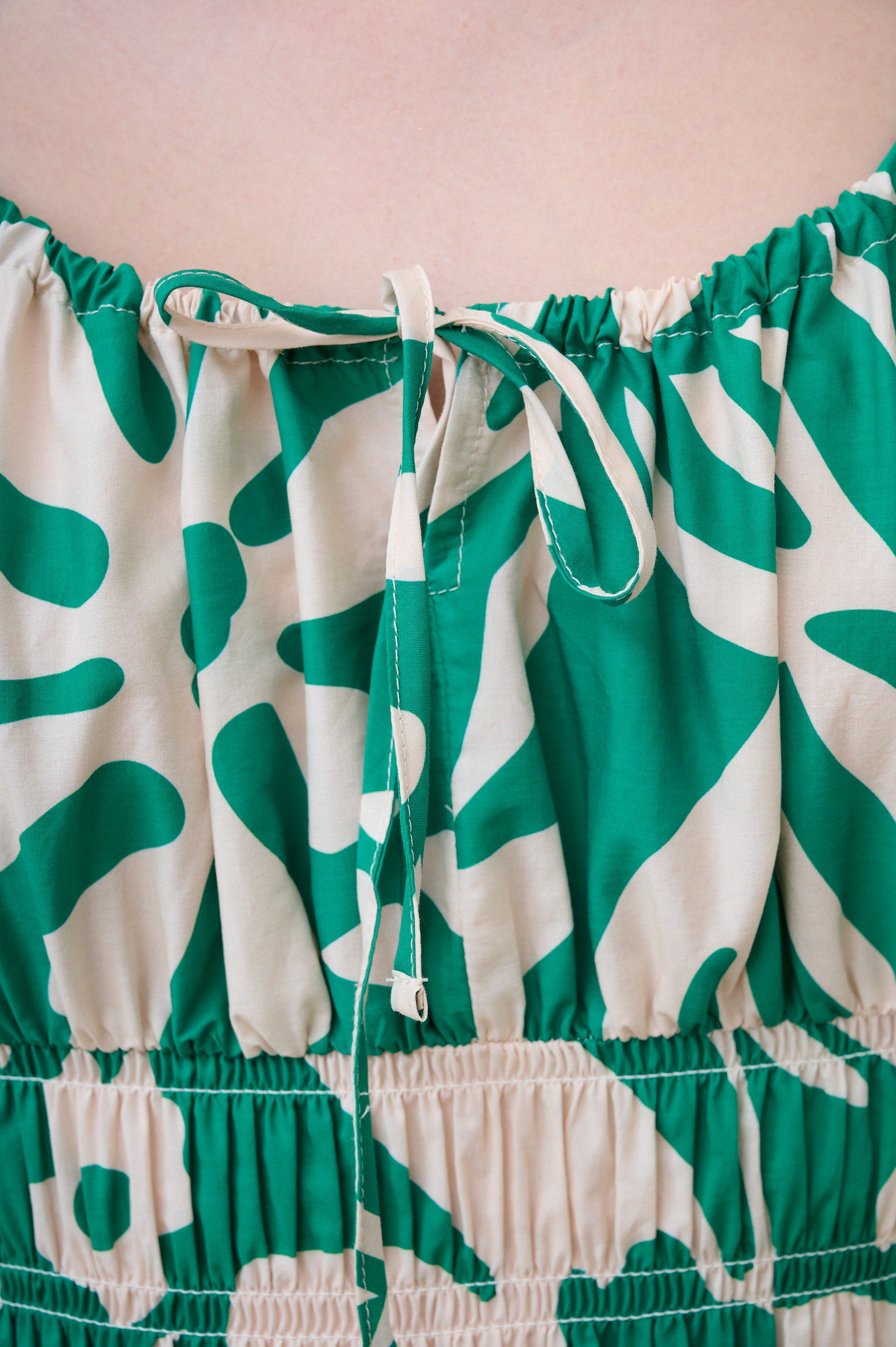 Elasticated Waist Midi Dress with Sleeves in Foliage Print