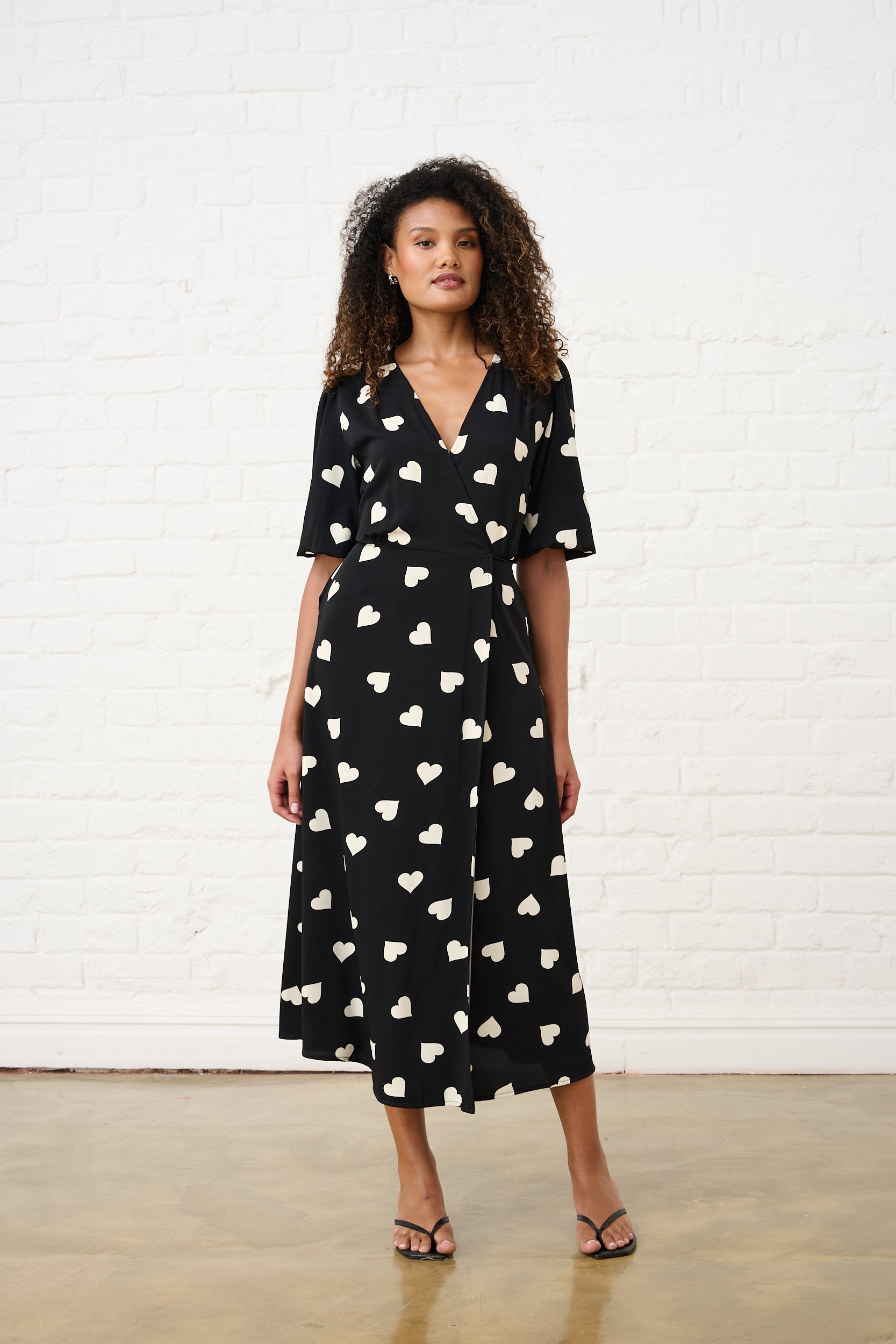 Black and White Heart Wrap Dress – Me&B