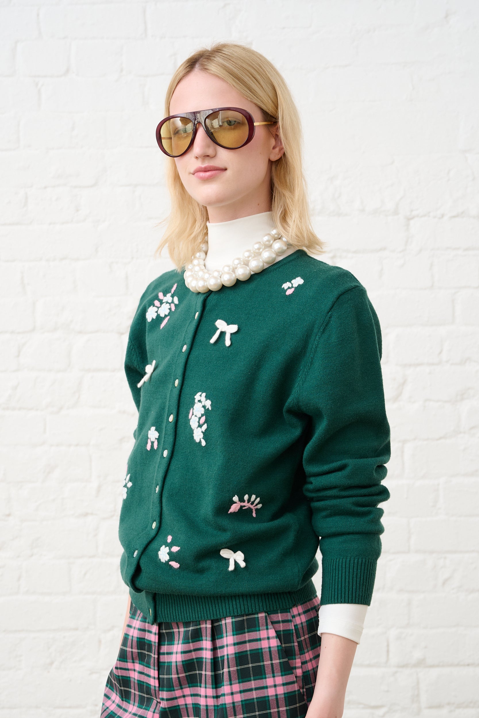 Lightweight Cardigan with Embroidered Flower