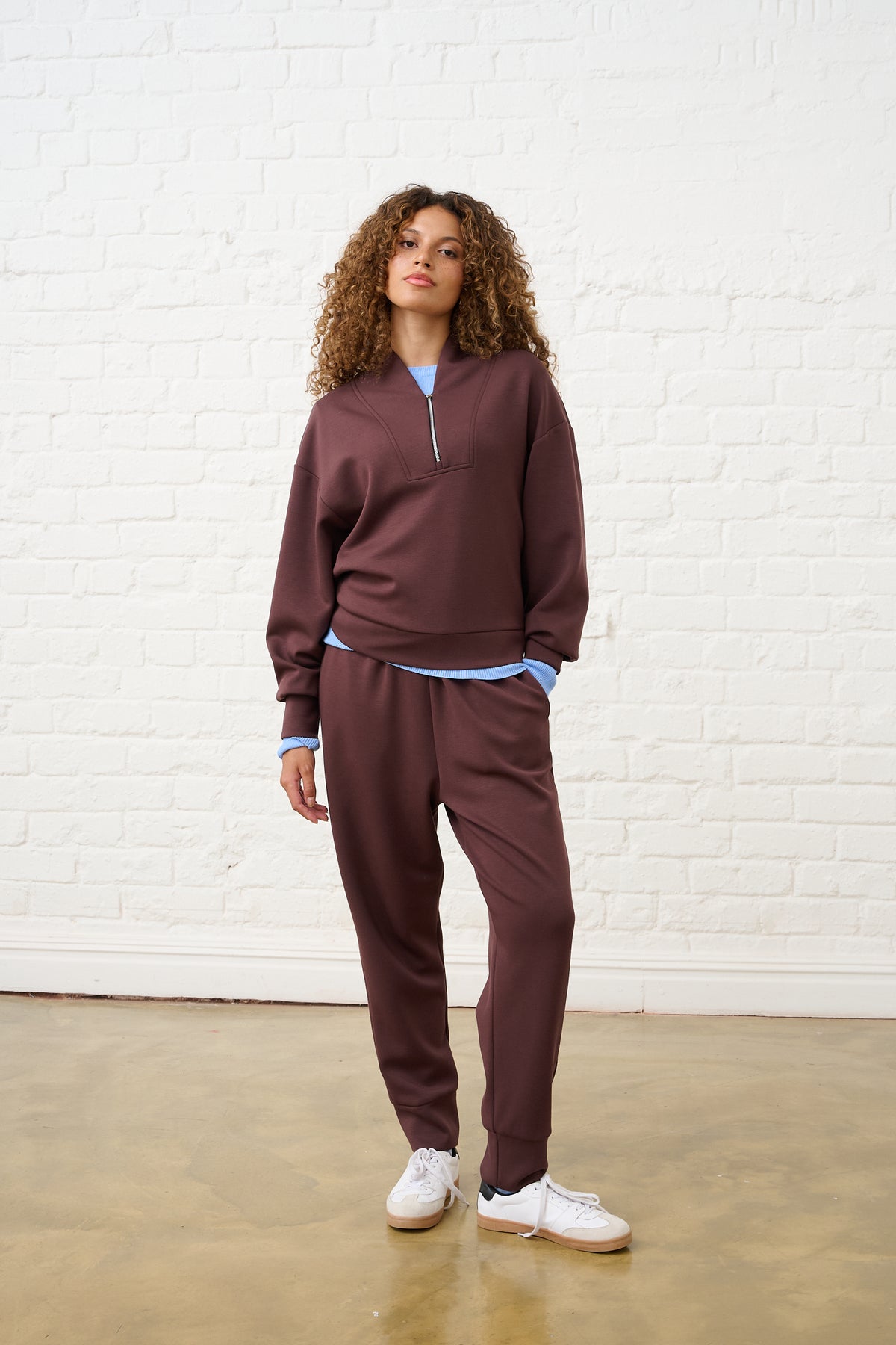 Tapered Leg Jogger in Choc – Me&B