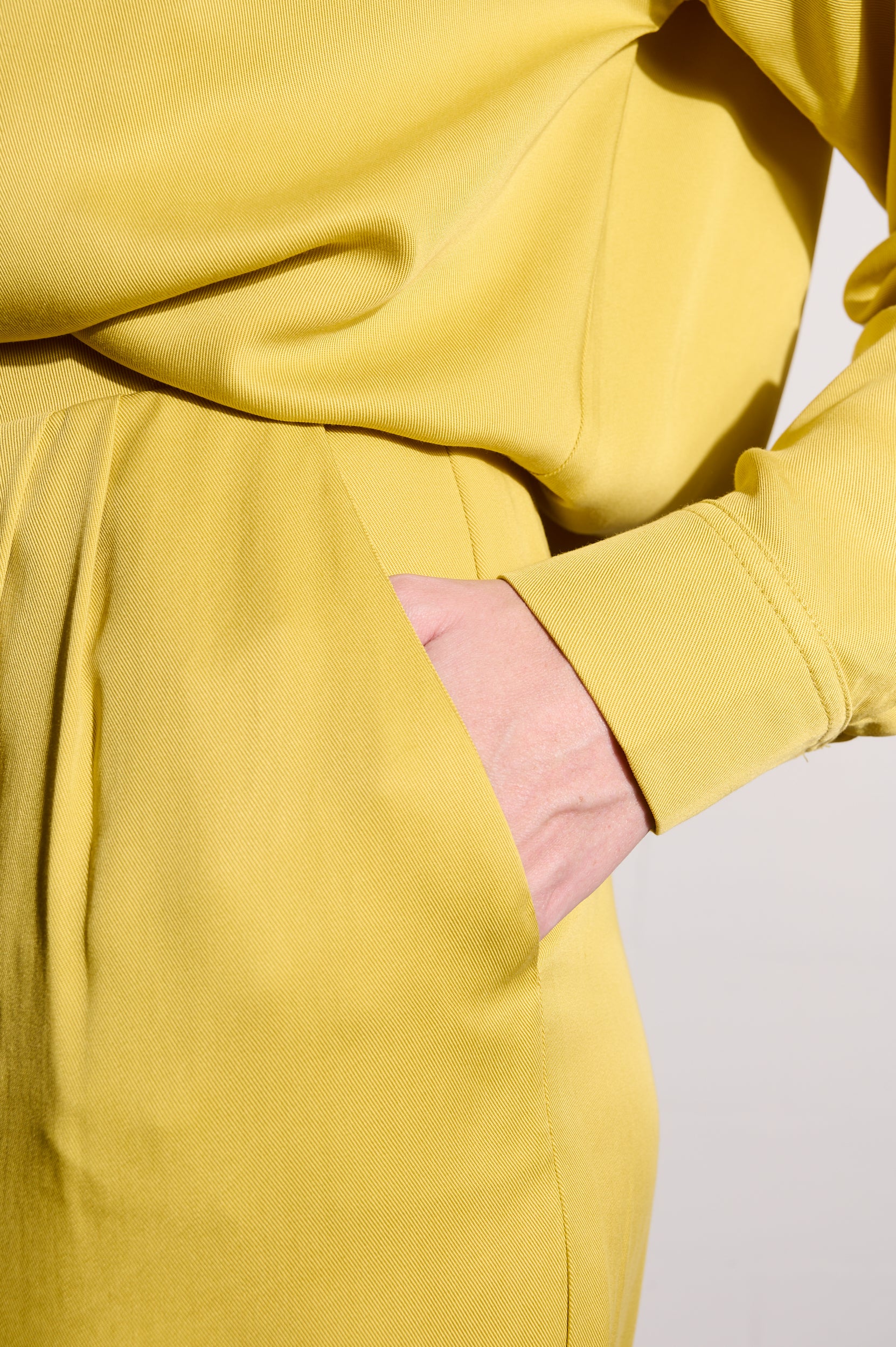 Flat Front Wide Leg Pants in Chartreuse