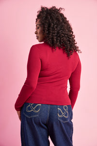 Essential Polo Knit Basic in Burgundy