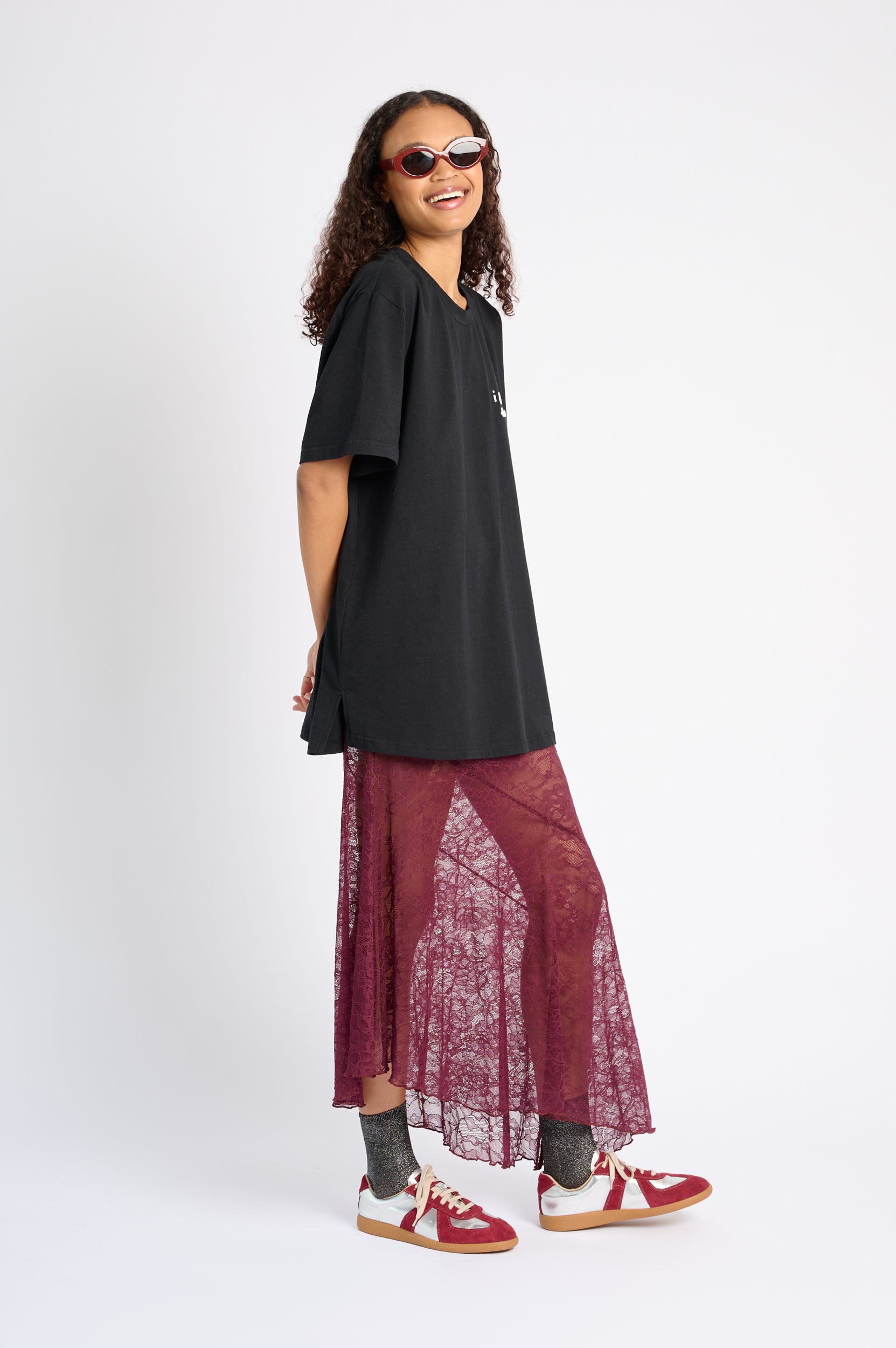 Asymmetrical Hem Lace Skirt in Burgundy