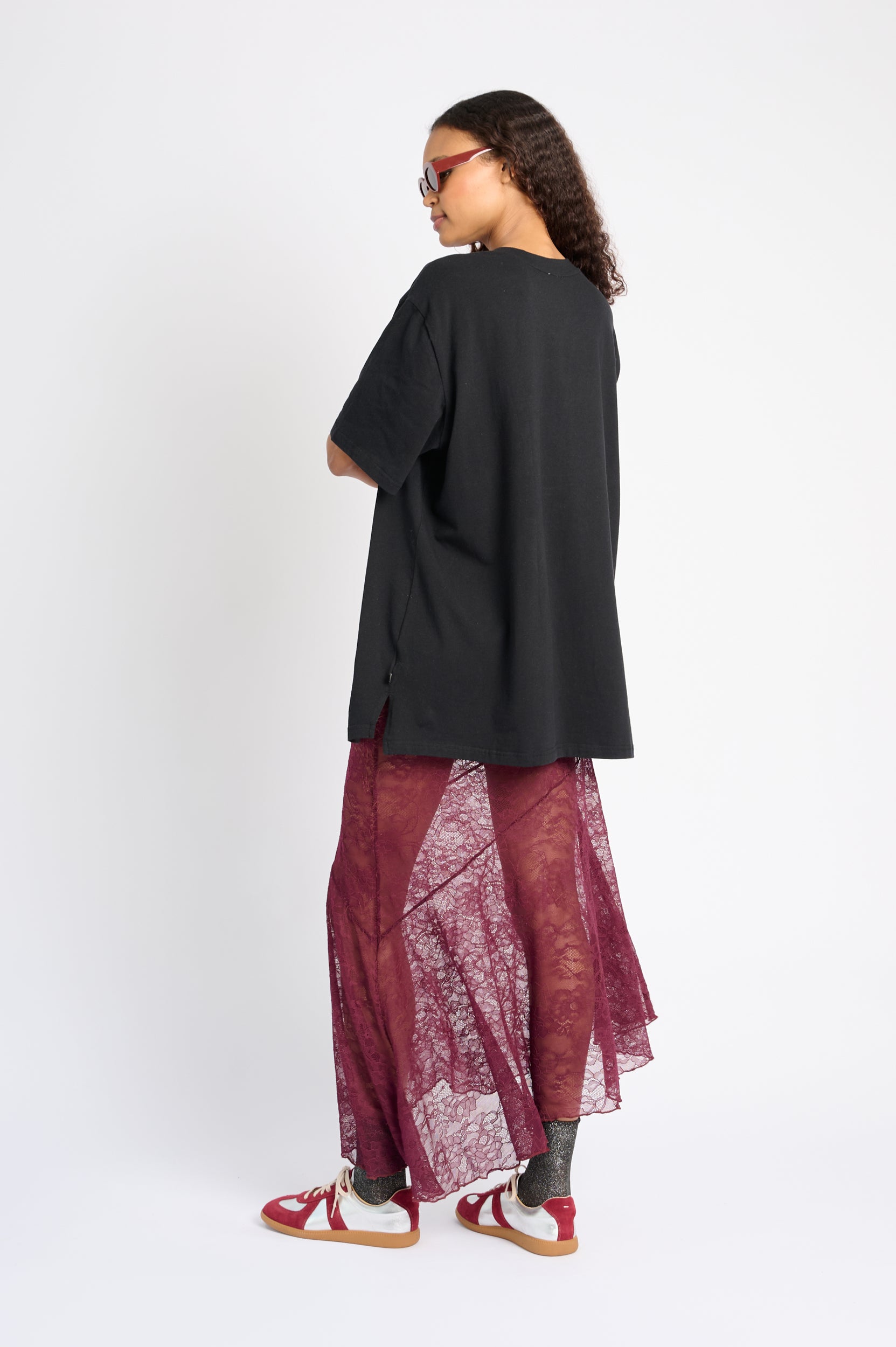 Asymmetrical Hem Lace Skirt in Burgundy