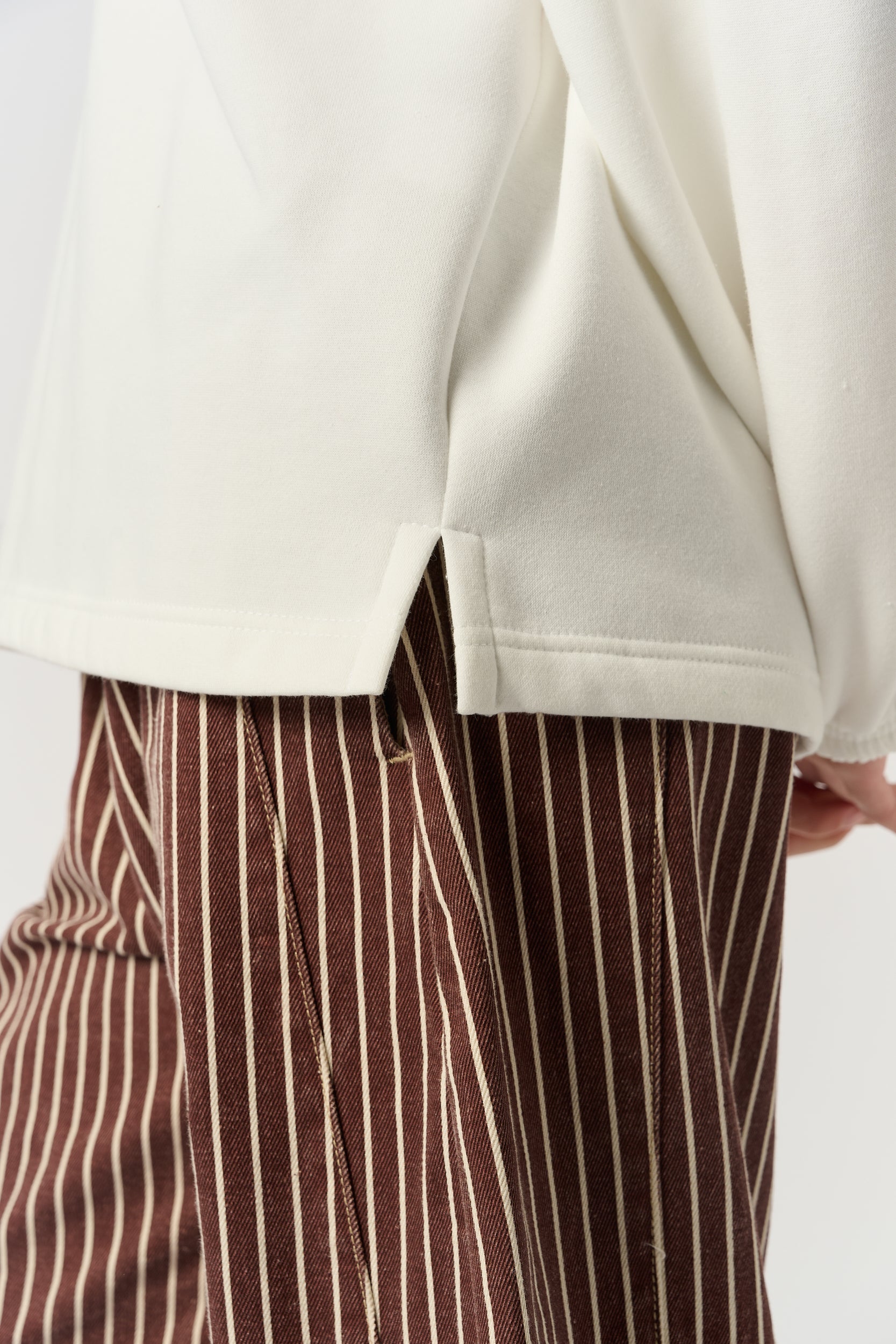 Milk Mandarin Placket Sweat