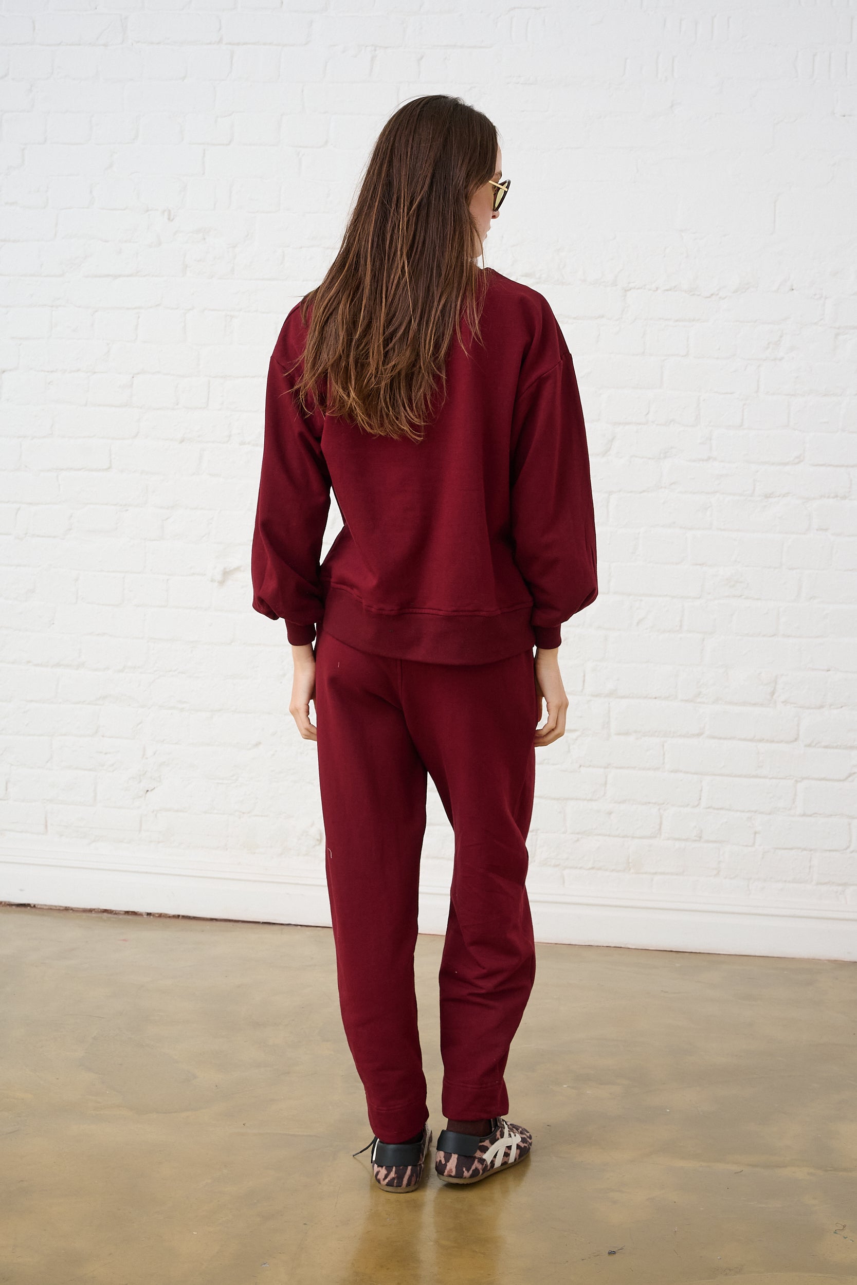 Barrel Leg Sweat Pants in Burgundy