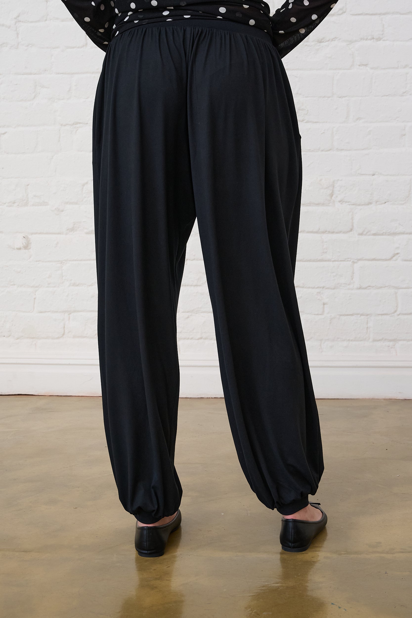 Black Knit Haram Pant